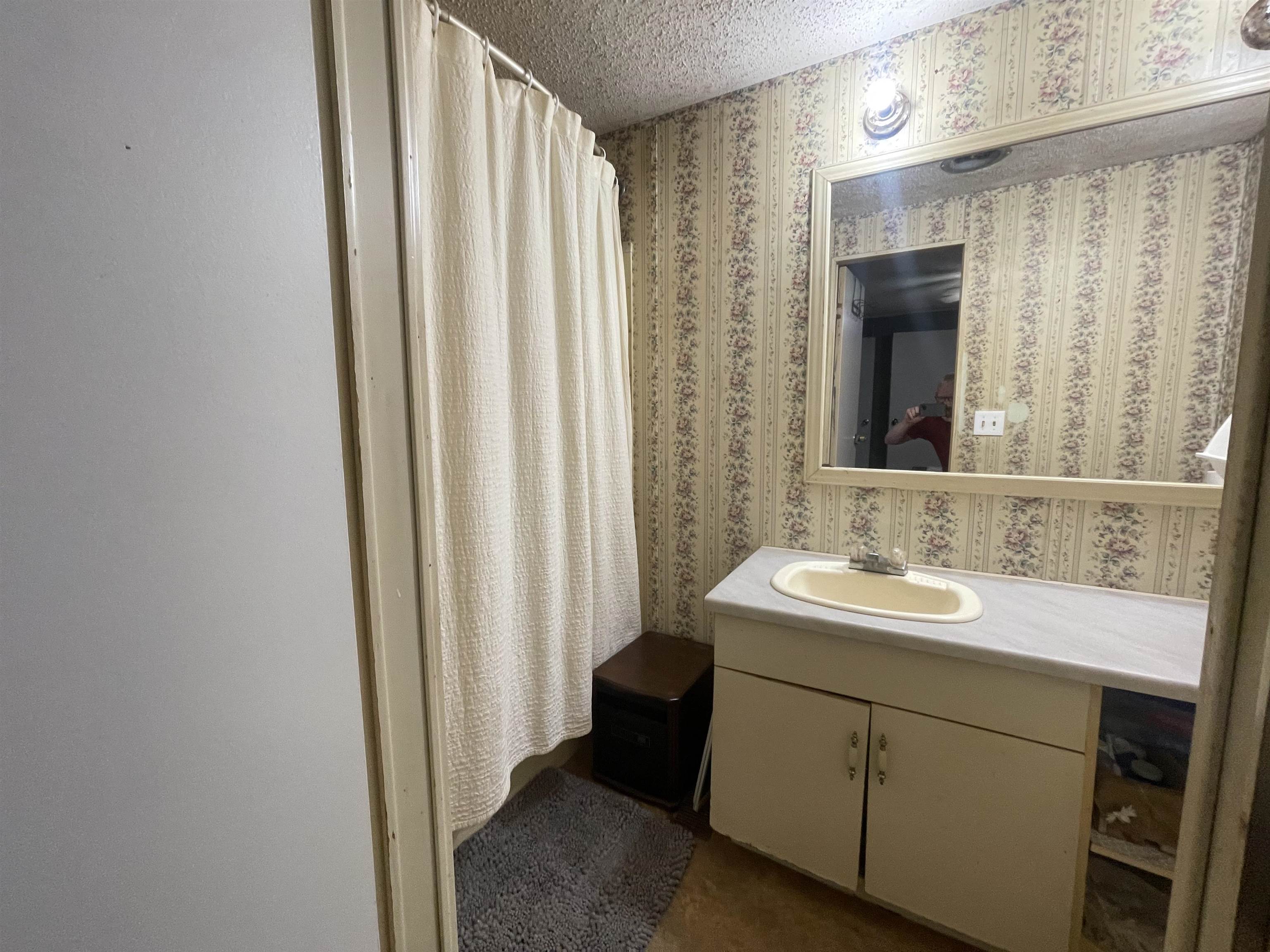 1229 Black Leg Road