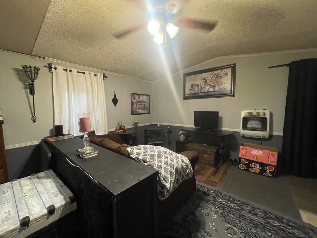 1229 Black Leg Road