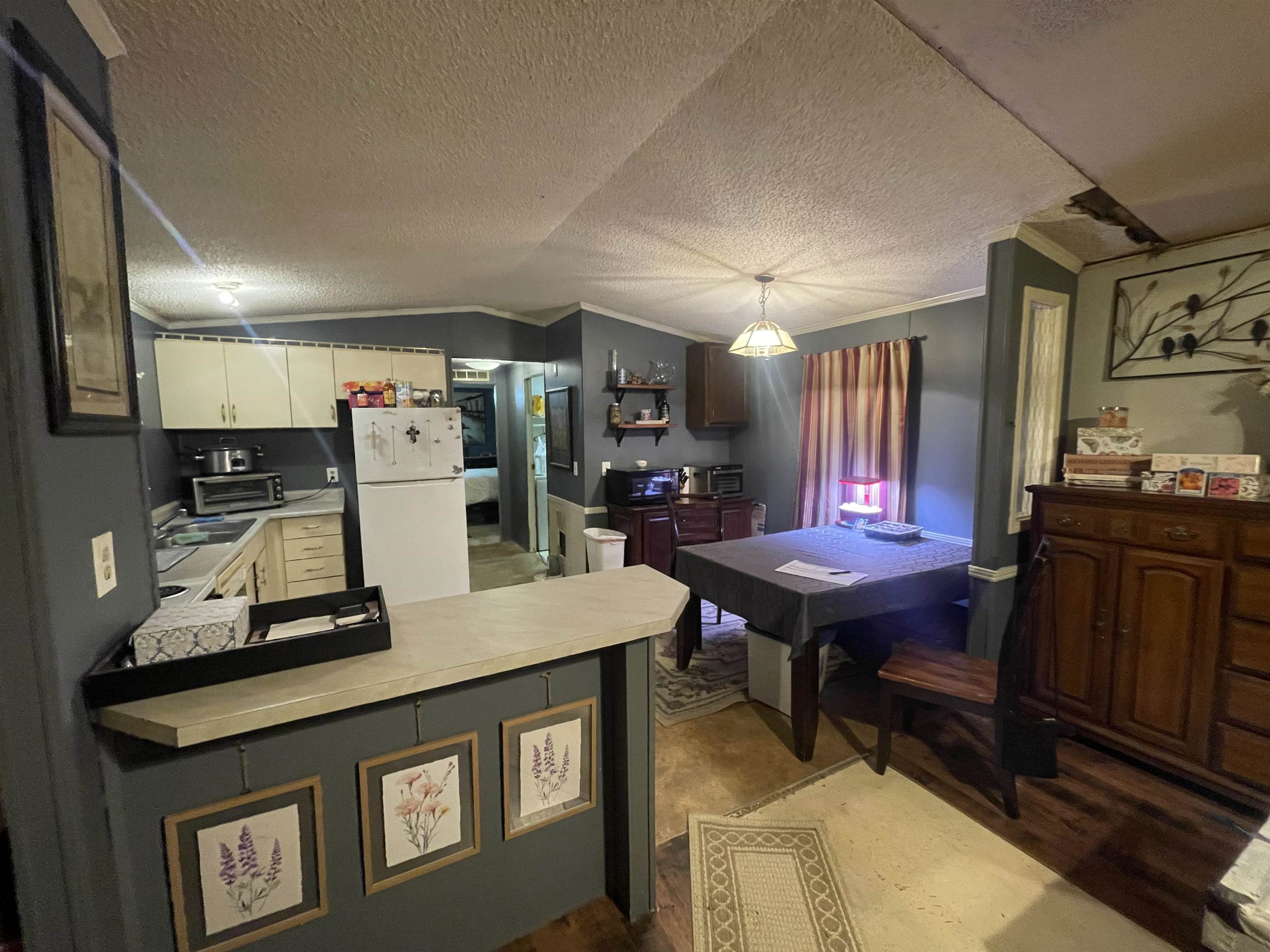 1229 Black Leg Road