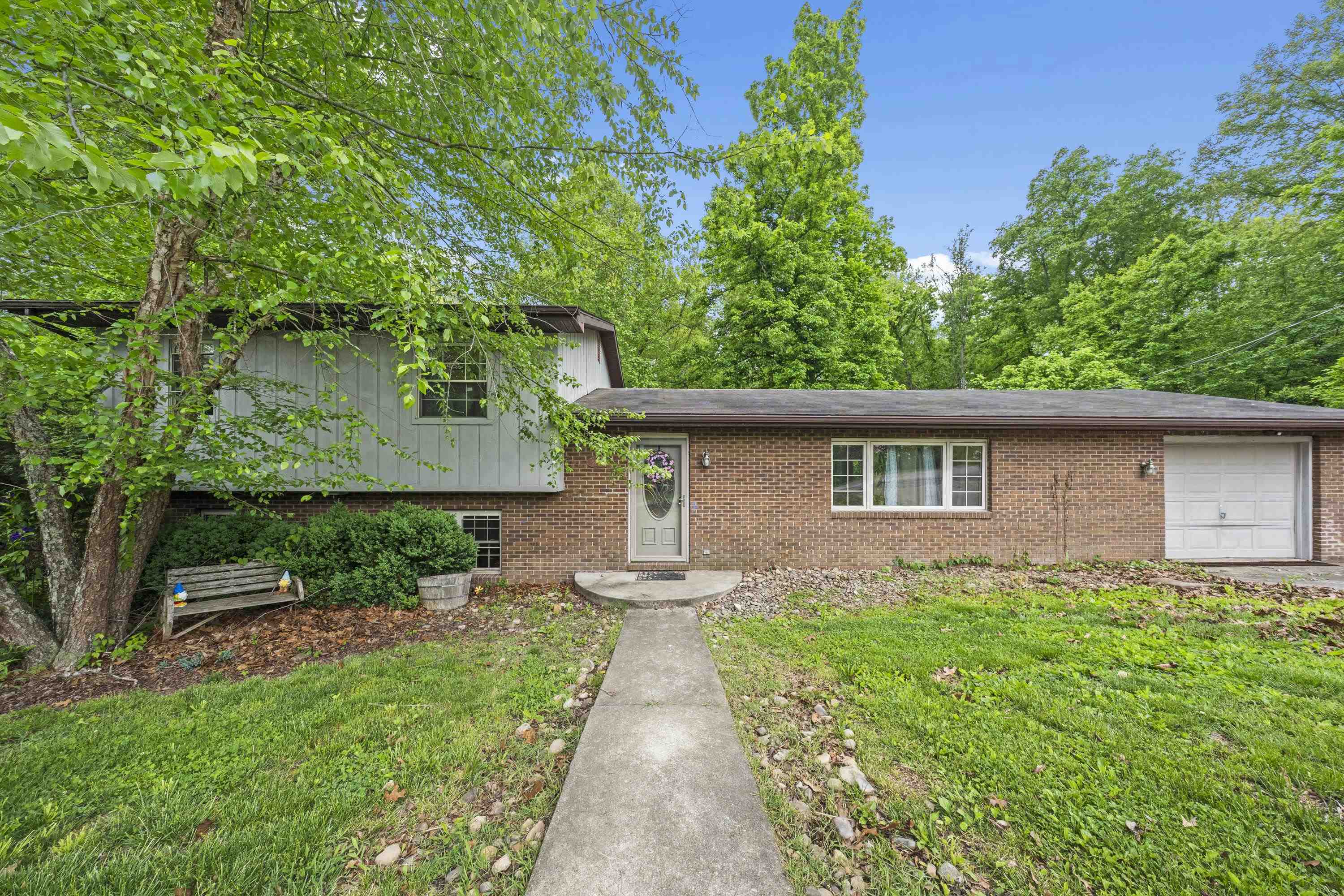 5438 Don Road