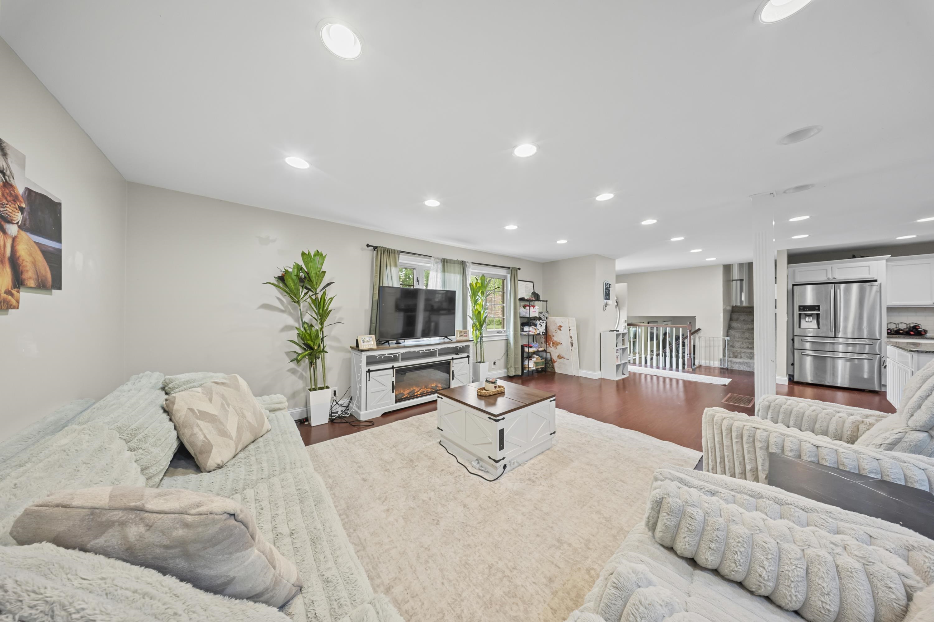 5438 Don Road