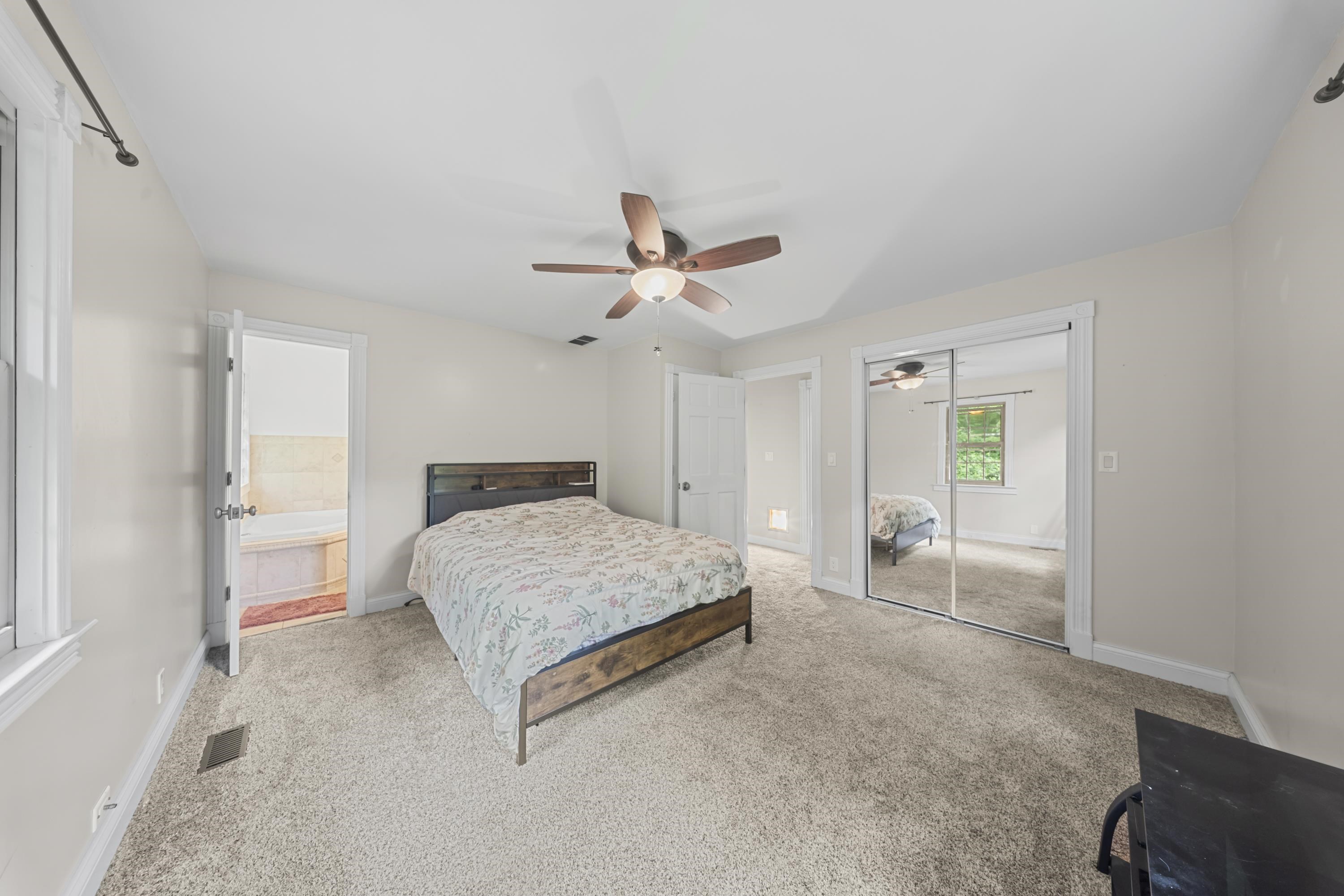 5438 Don Road