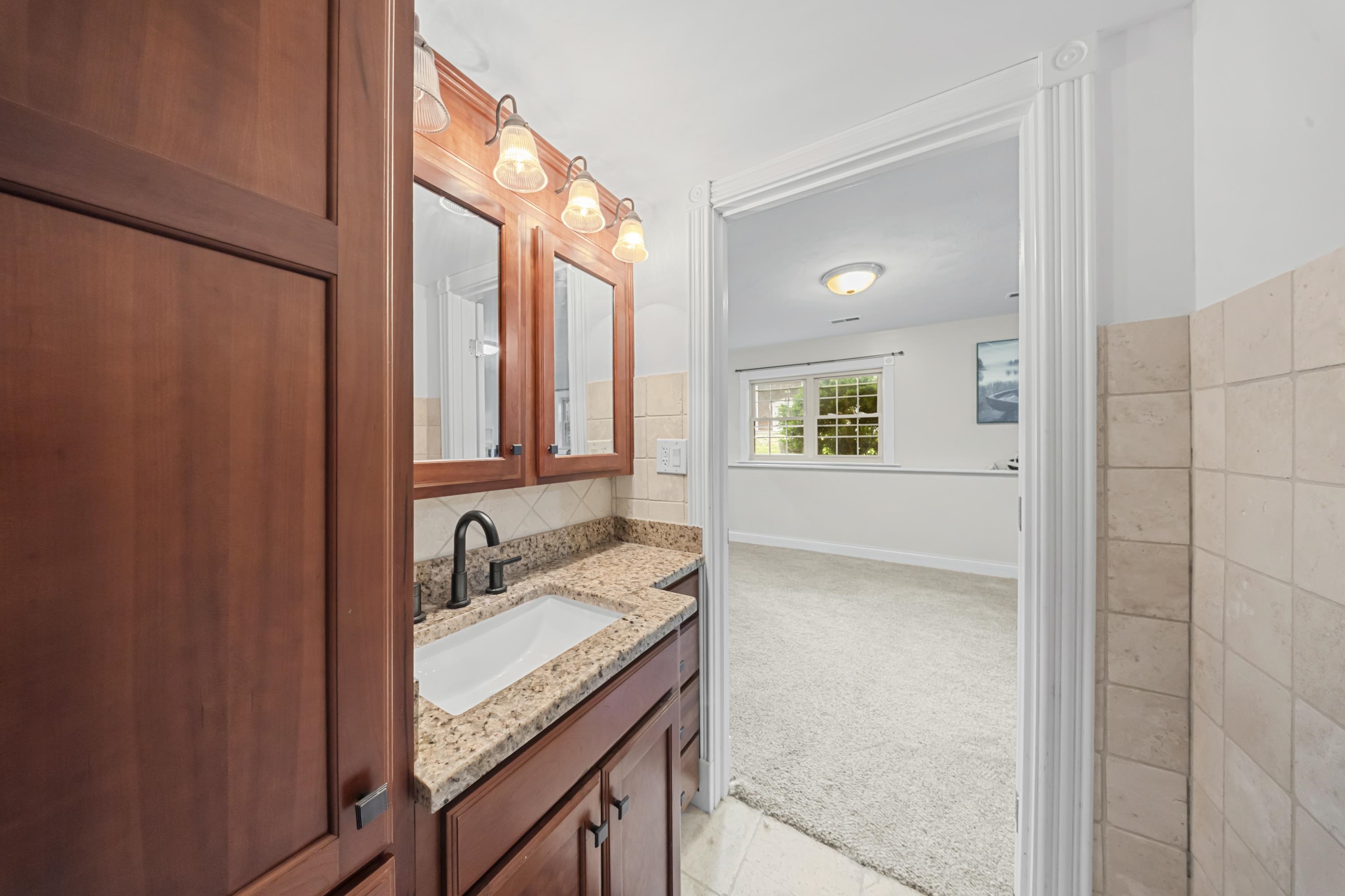 5438 Don Road