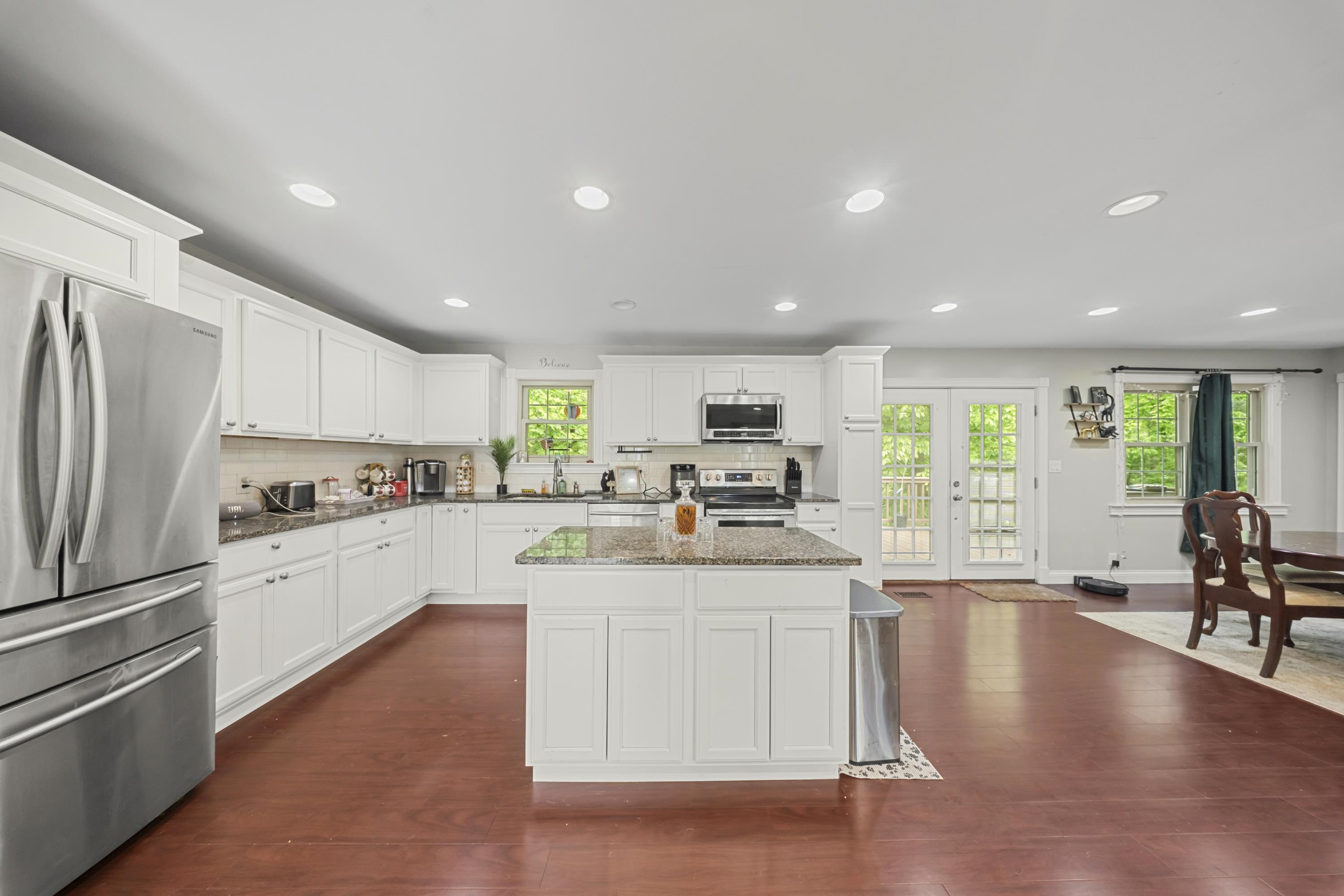 5438 Don Road