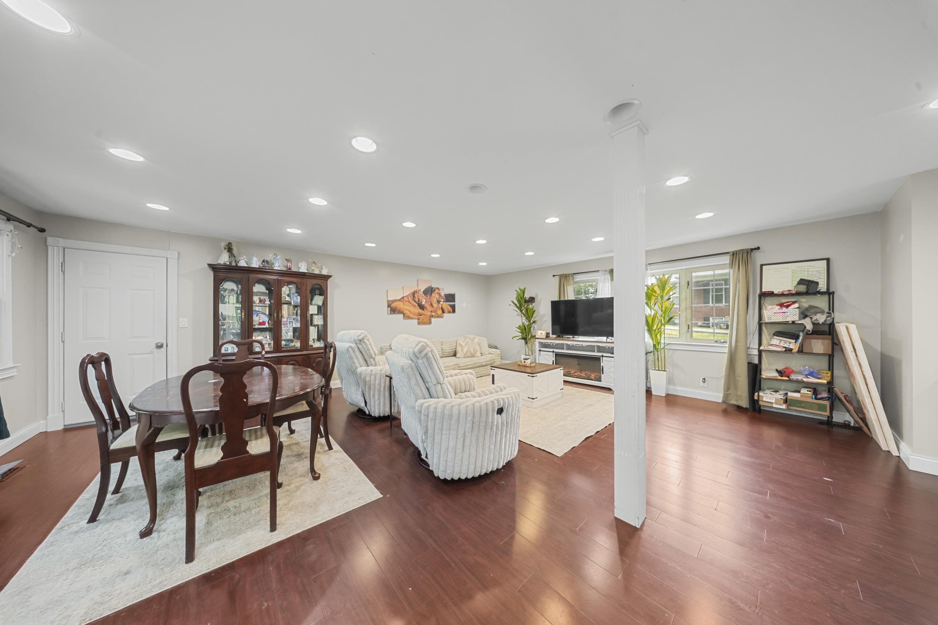5438 Don Road