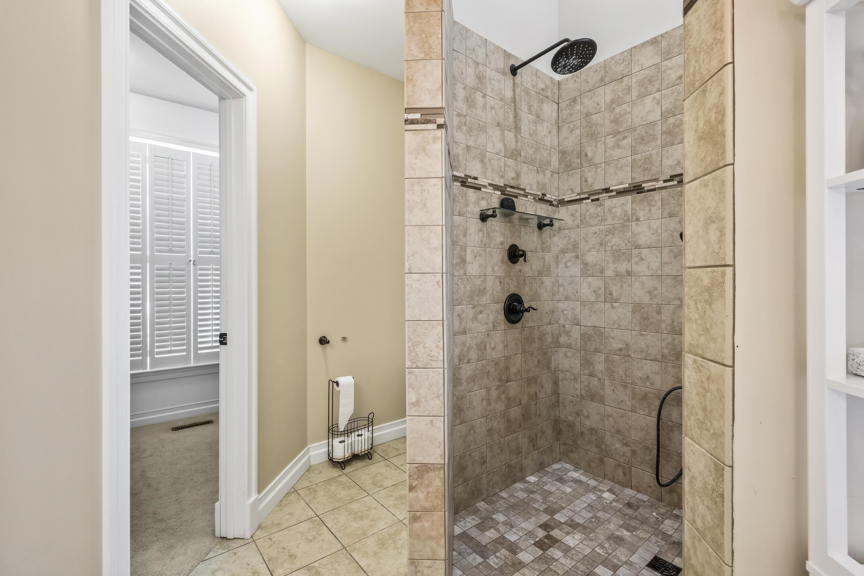 1257 Ivy Creek Road
