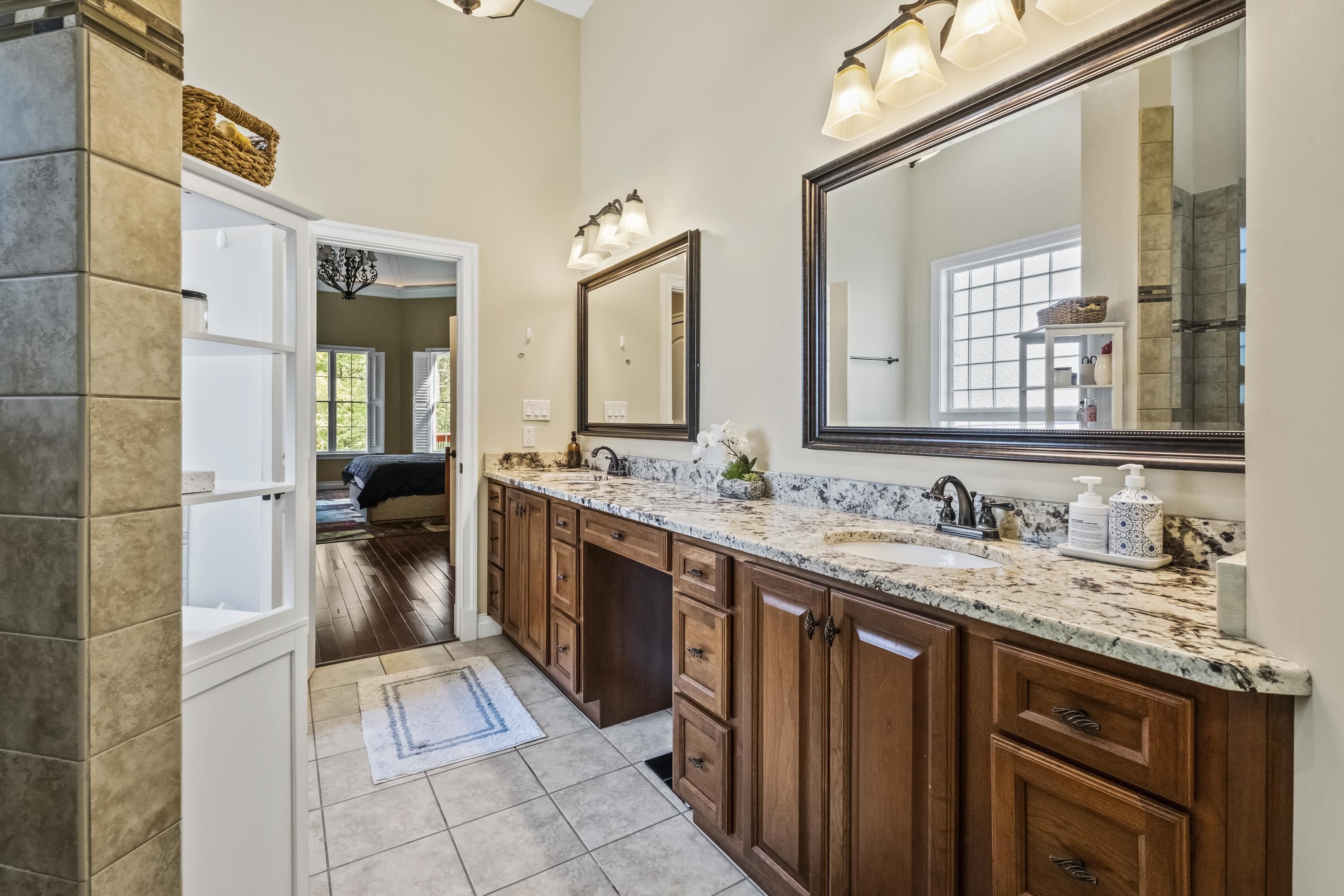 1257 Ivy Creek Road