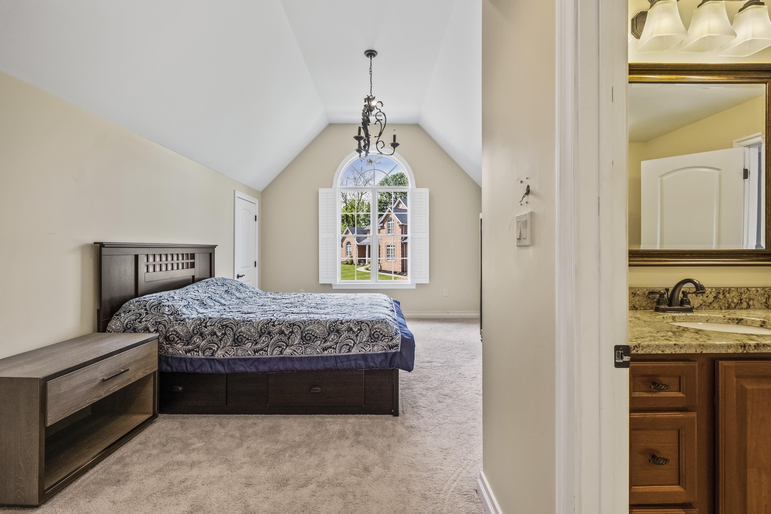 1257 Ivy Creek Road