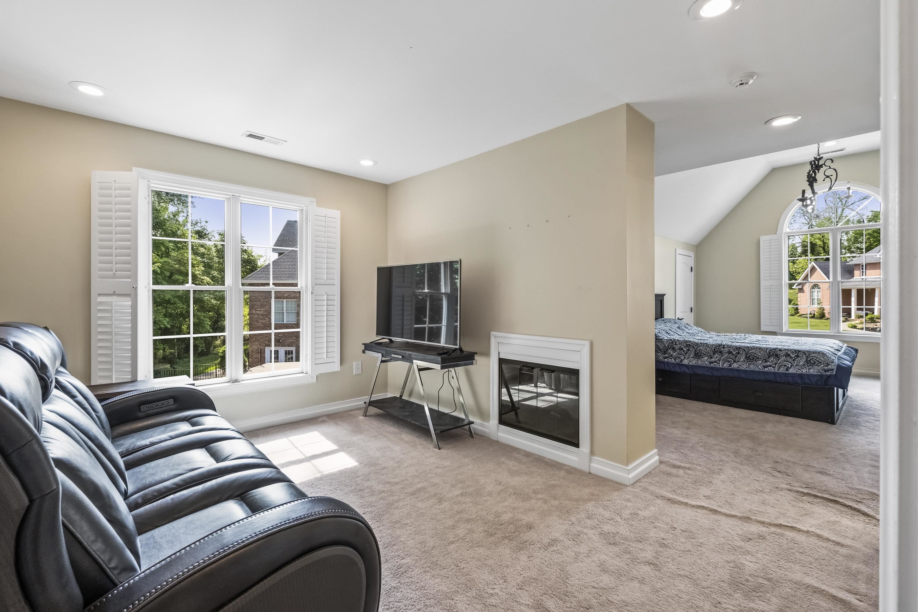 1257 Ivy Creek Road