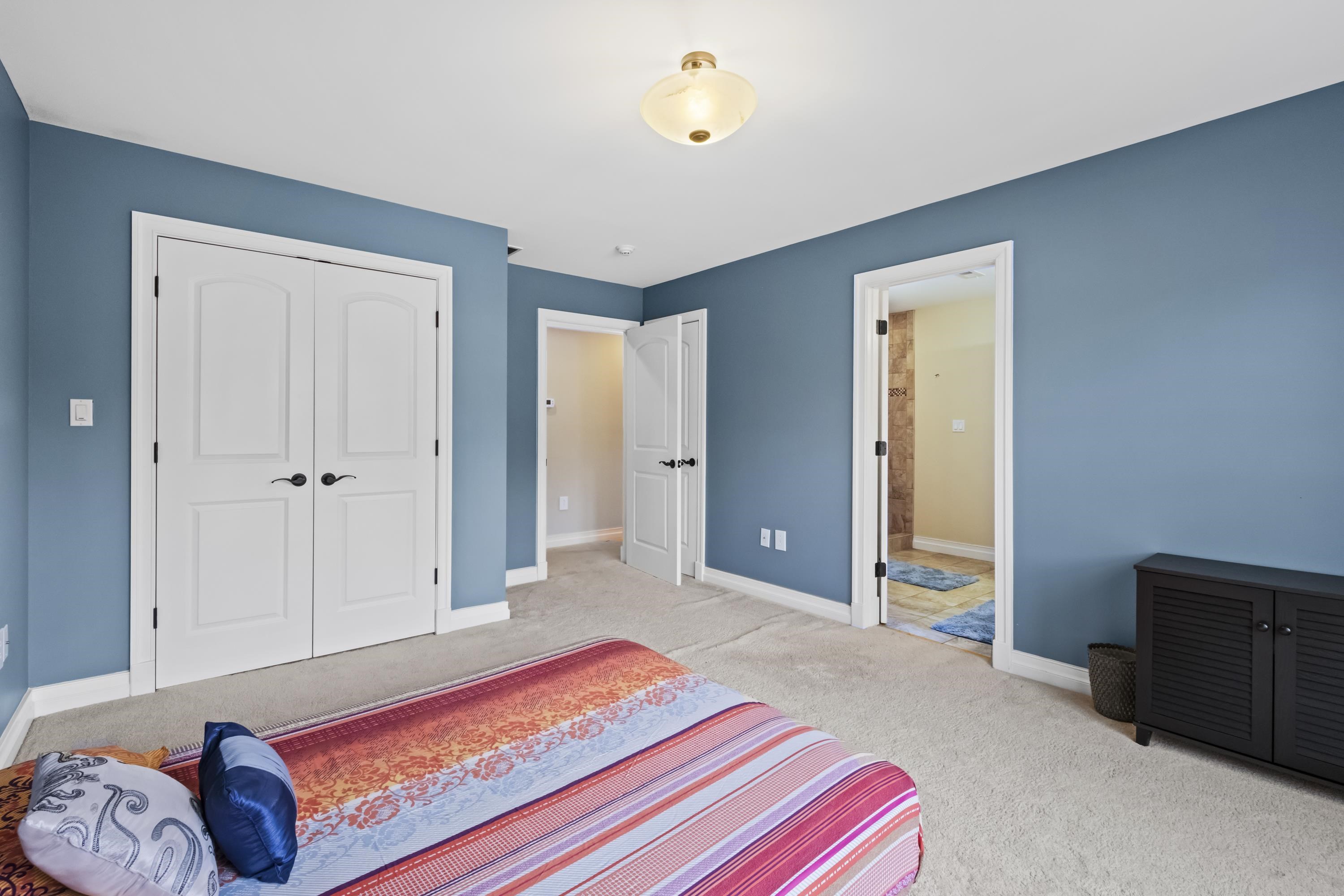 1257 Ivy Creek Road
