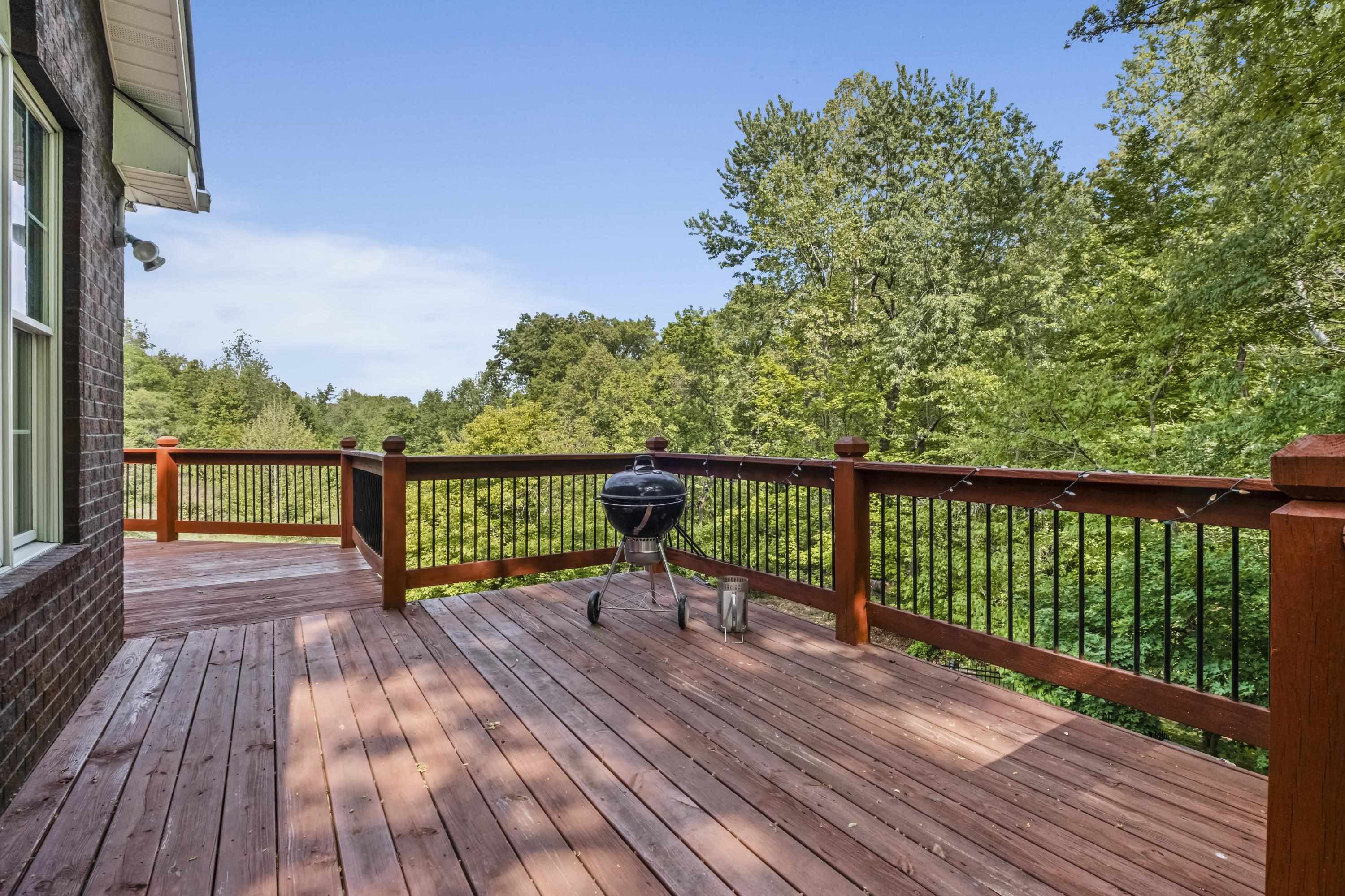 1257 Ivy Creek Road