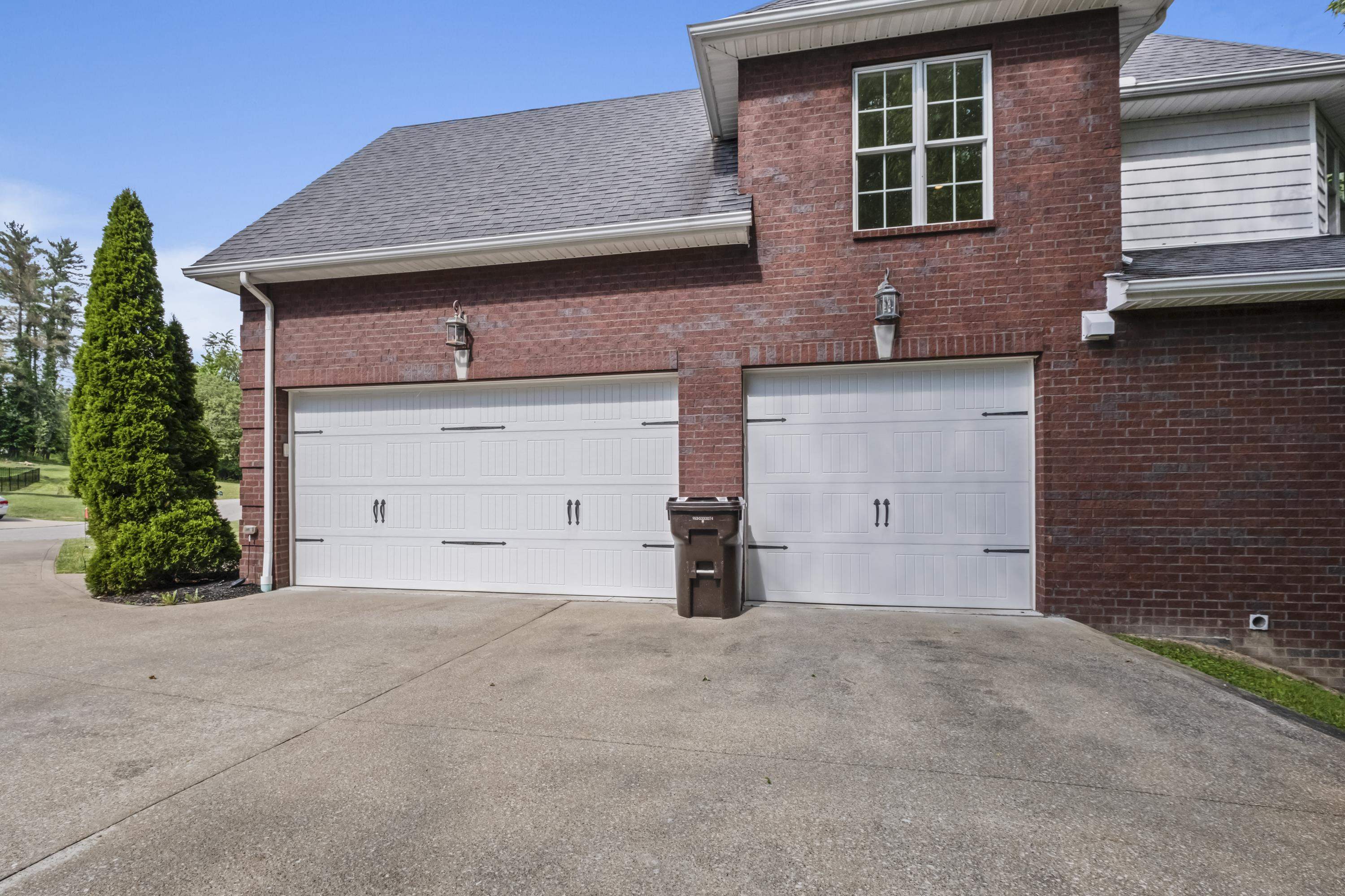 1257 Ivy Creek Road