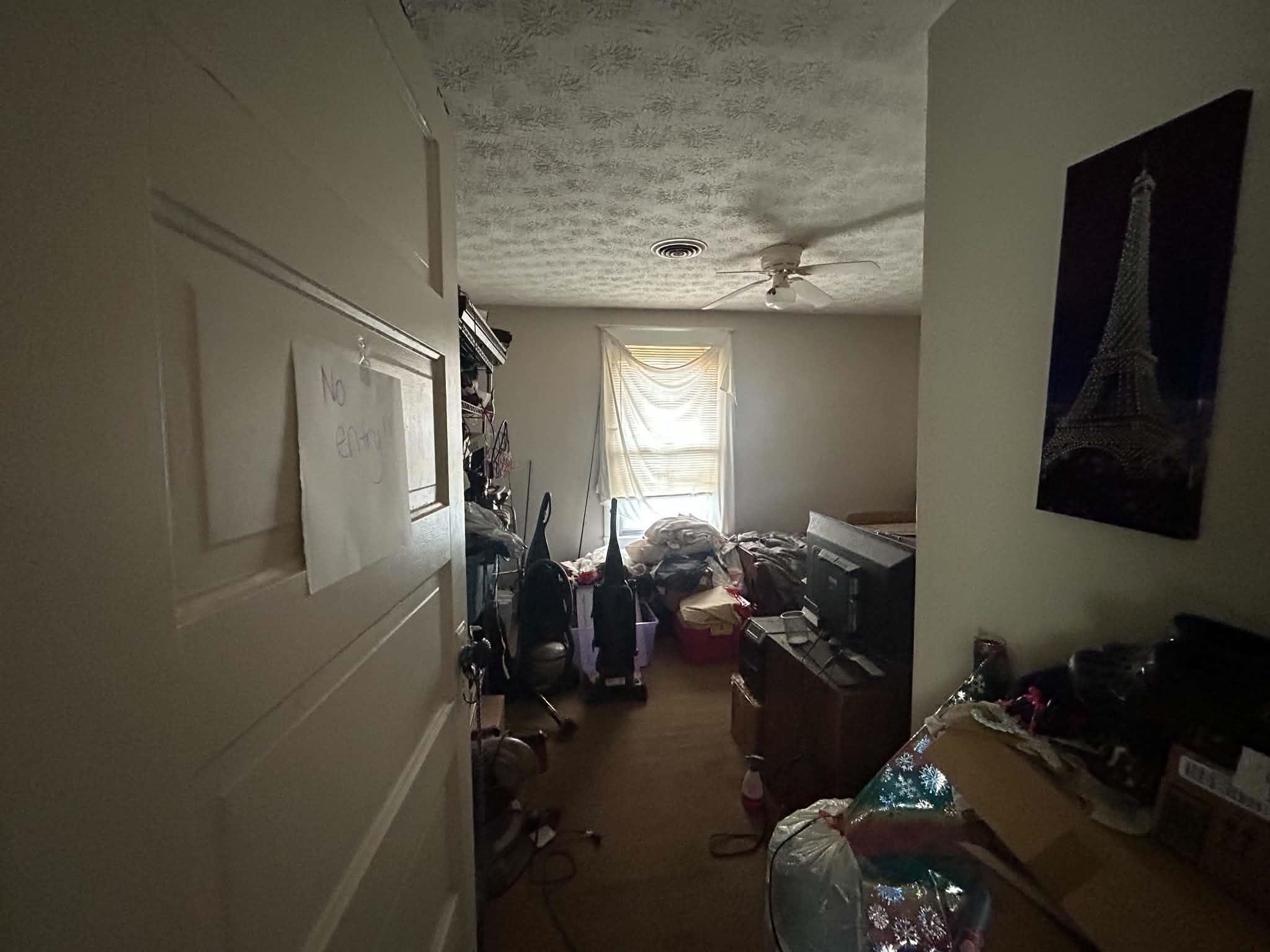https://zimg.paragon.ice.com/ParagonImages/Property/PH/AABRKY/60586/11/0/0/0c5d2a75b3544b0a4382bee75487623d/0/65b96a44d660967a745a51a93f8e675b/60586-a32223ce-06bb-440e-93f5-3b69002e260a.JPG