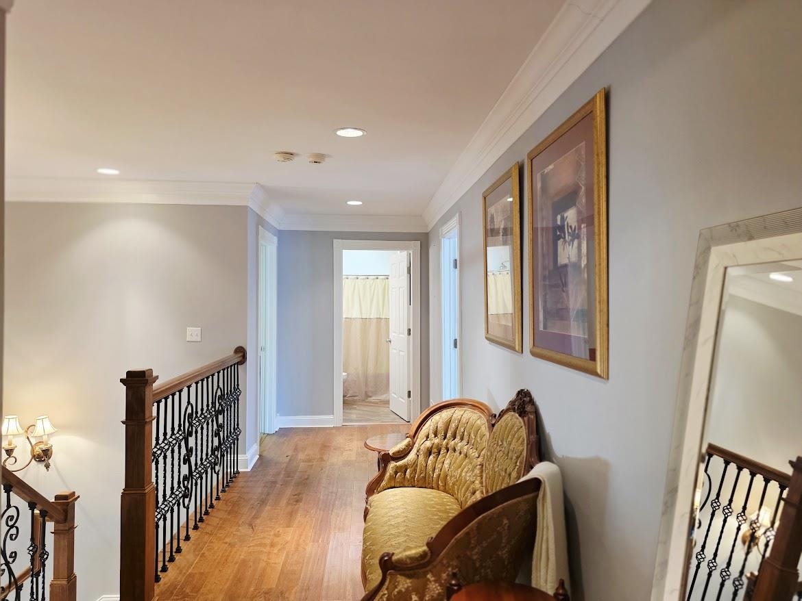 296 Lakeview Circle