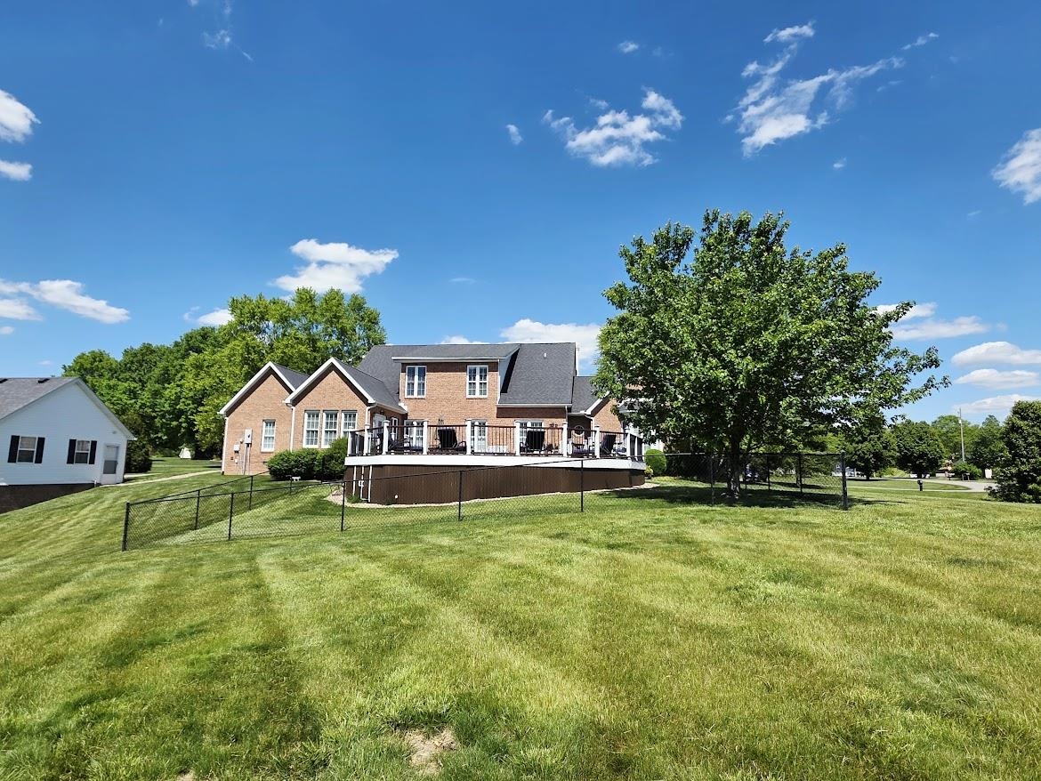 296 Lakeview Circle