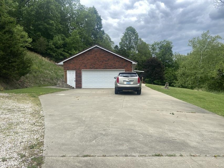 https://zimg.paragon.ice.com/ParagonImages/Property/PH/AABRKY/60606/2/0/0/a23374a5b2f796e160c05eb3fb5c1cb5/0/a6c0b6232fb3885f1c32daef1d2208d0/60606-28d673ed-d9f2-4f5e-b830-ce654fe3782a.JPG