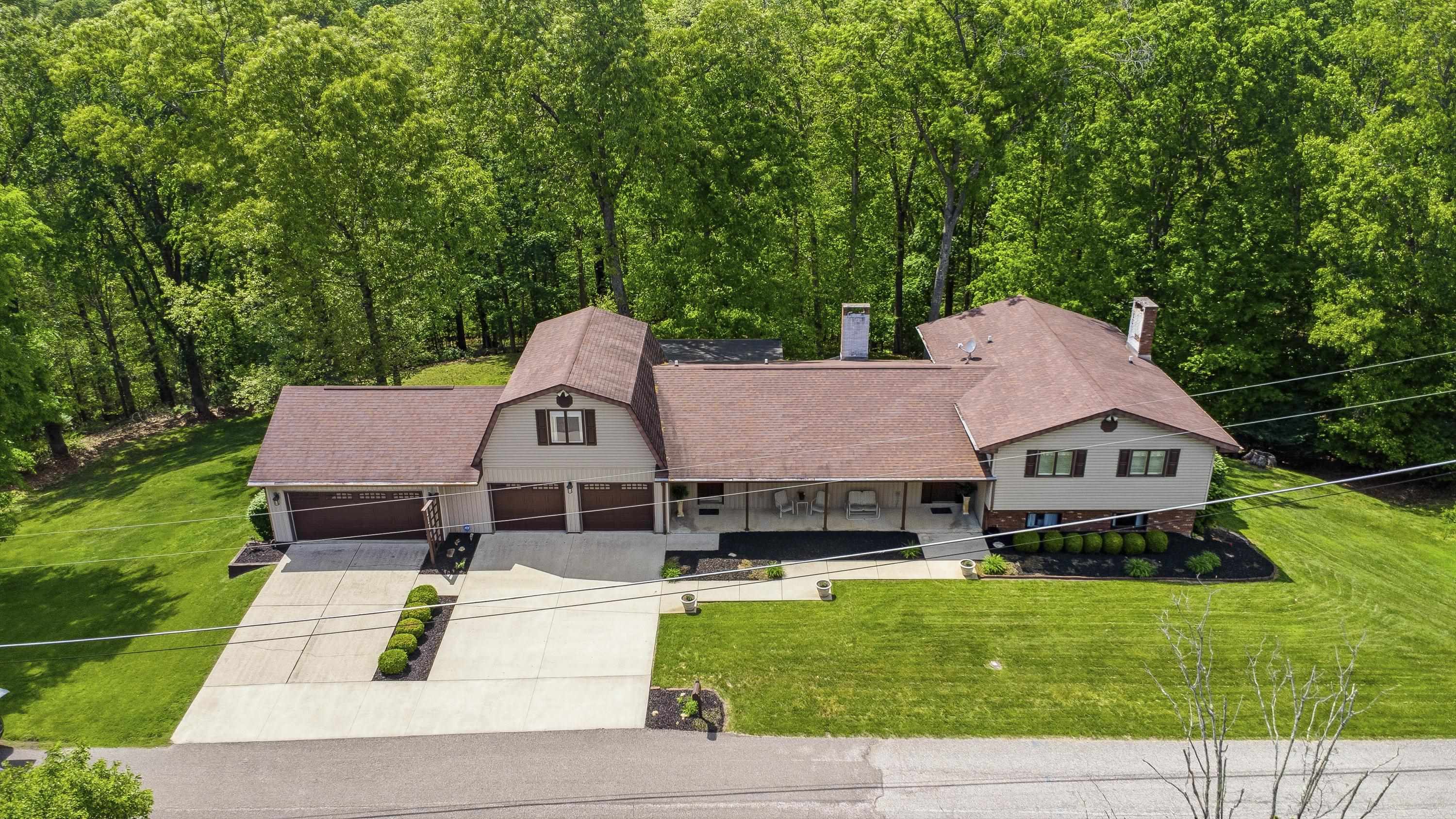 https://zimg.paragon.ice.com/ParagonImages/Property/PH/AABRKY/60608/2/0/0/ca4cbdddfbe489365fc905e1ecb221d0/0/fd0f195efccb929c61ac280746cb3be4/60608-effcffad-01d1-42bf-a824-d03682c415fd.JPG