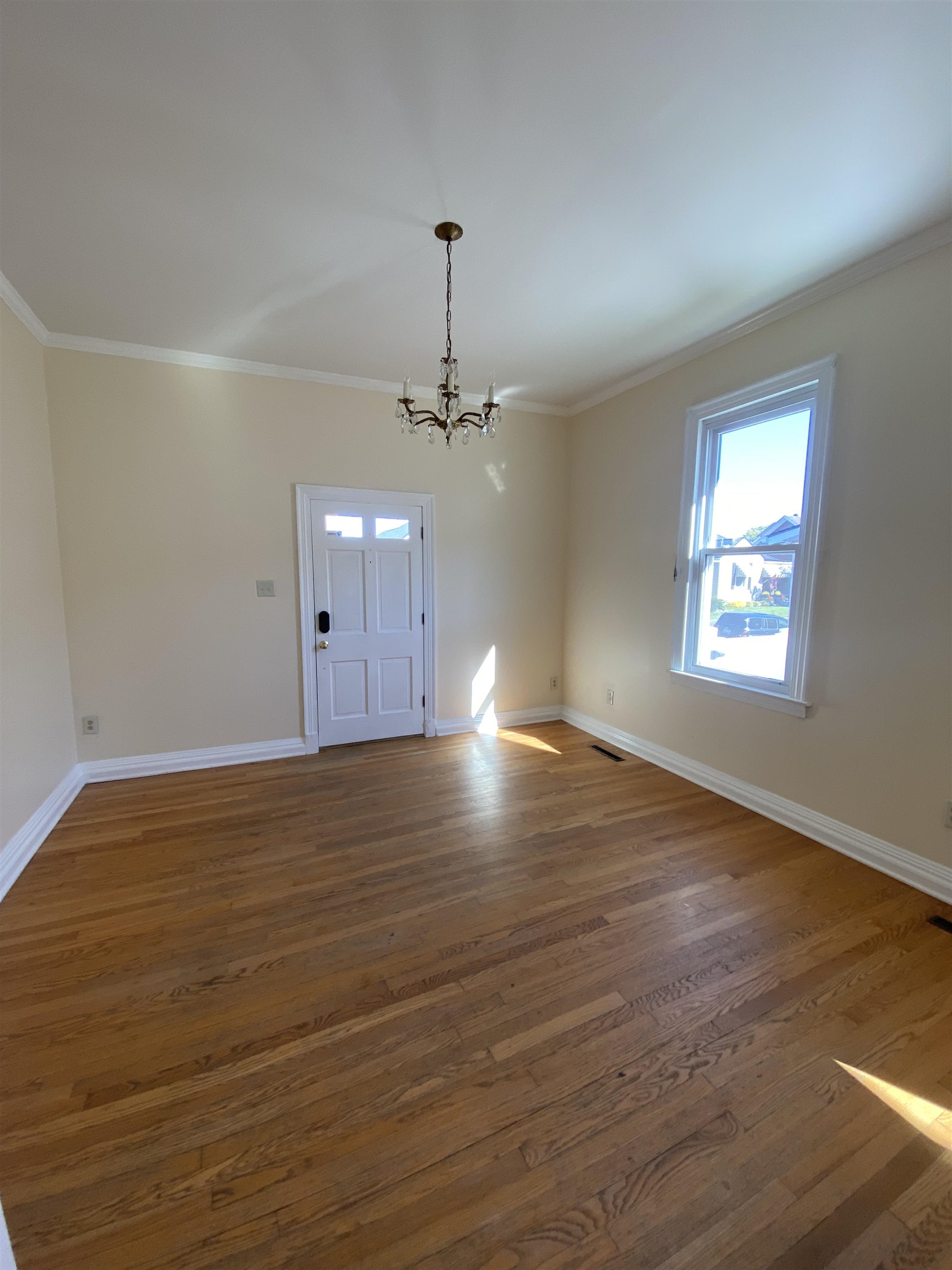 325 Etna Street