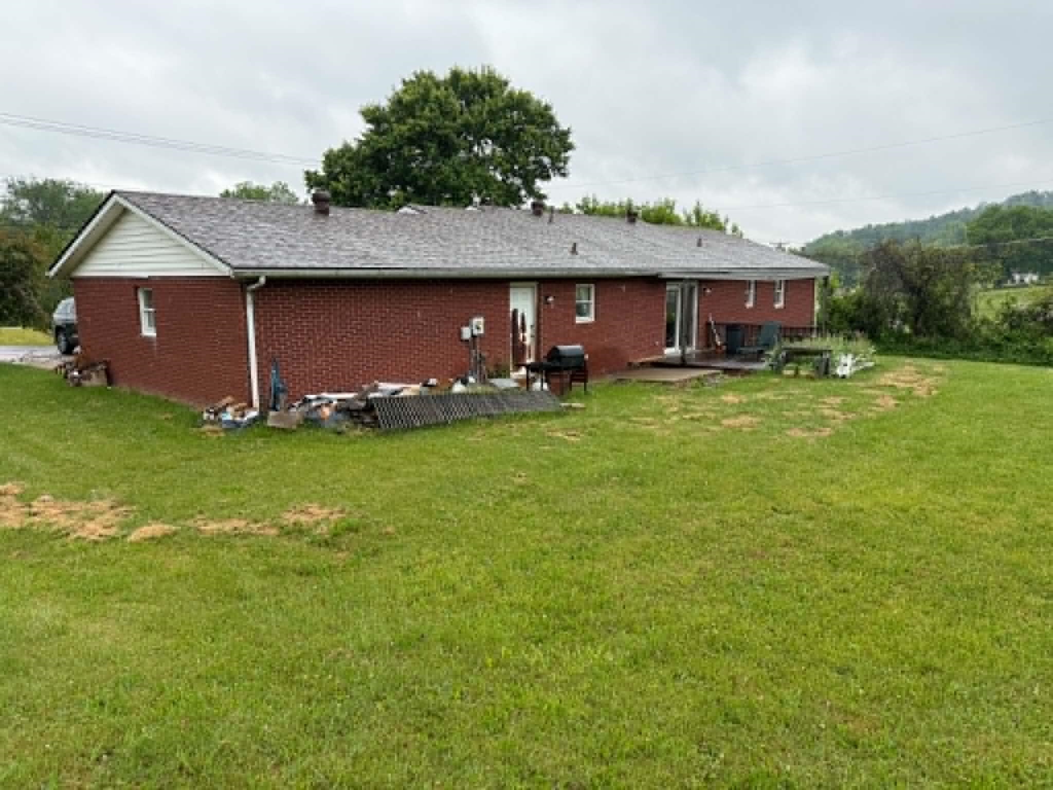 https://zimg.paragon.ice.com/ParagonImages/Property/PH/AABRKY/60646/7/0/0/43cca09b0160ddb52e1755581a4e7cdf/0/315d8100465f9bcf6dd6a6bb47fe728f/60646-1b64bd40-42cc-4b7f-b64d-dd3c49b5c7c4.JPG