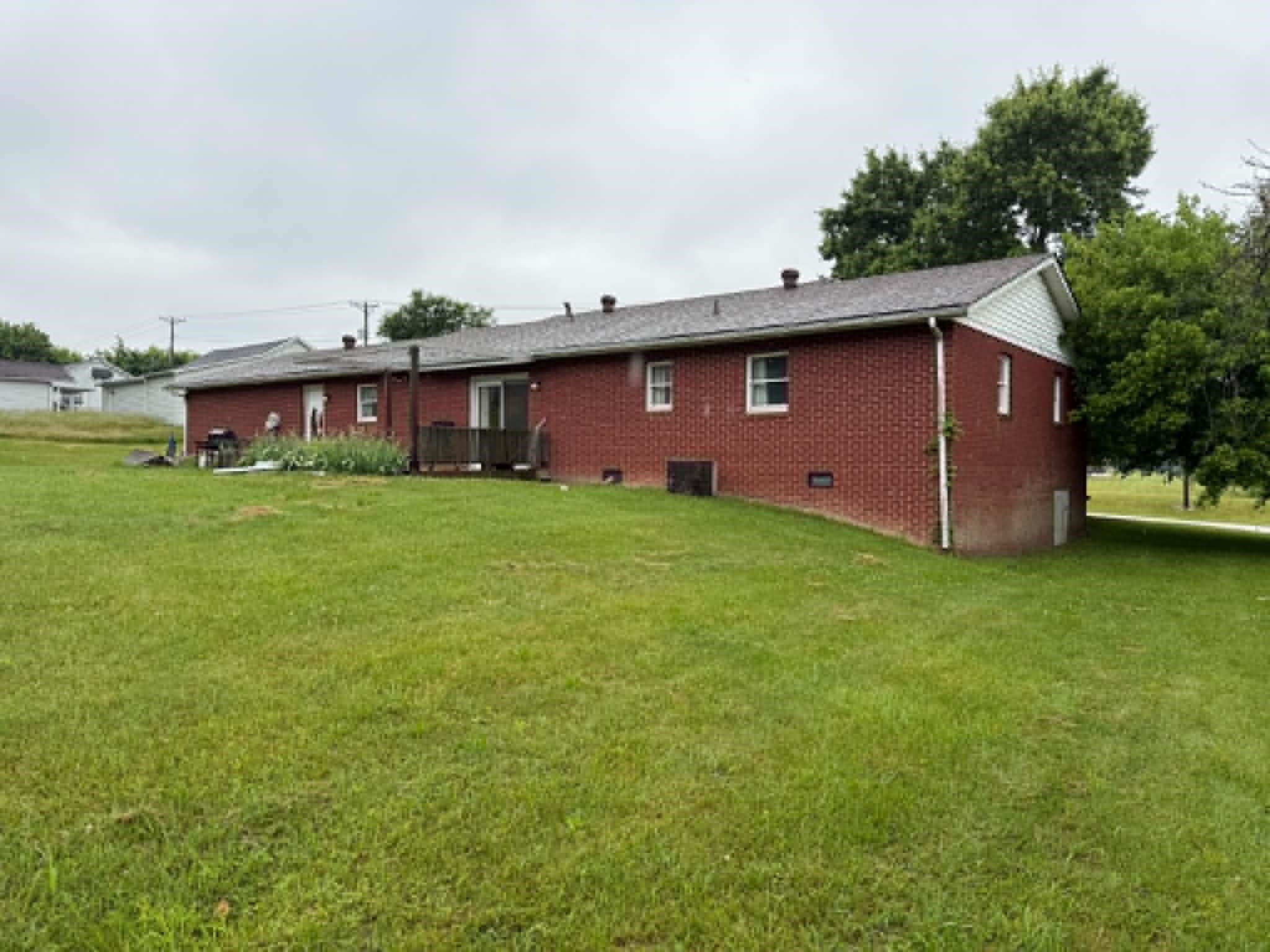 https://zimg.paragon.ice.com/ParagonImages/Property/PH/AABRKY/60646/8/0/0/f7d9f78e96fd654639a347e7d6a0c75f/0/315d8100465f9bcf6dd6a6bb47fe728f/60646-297a165d-e30b-4652-9445-25f6269575b4.JPG