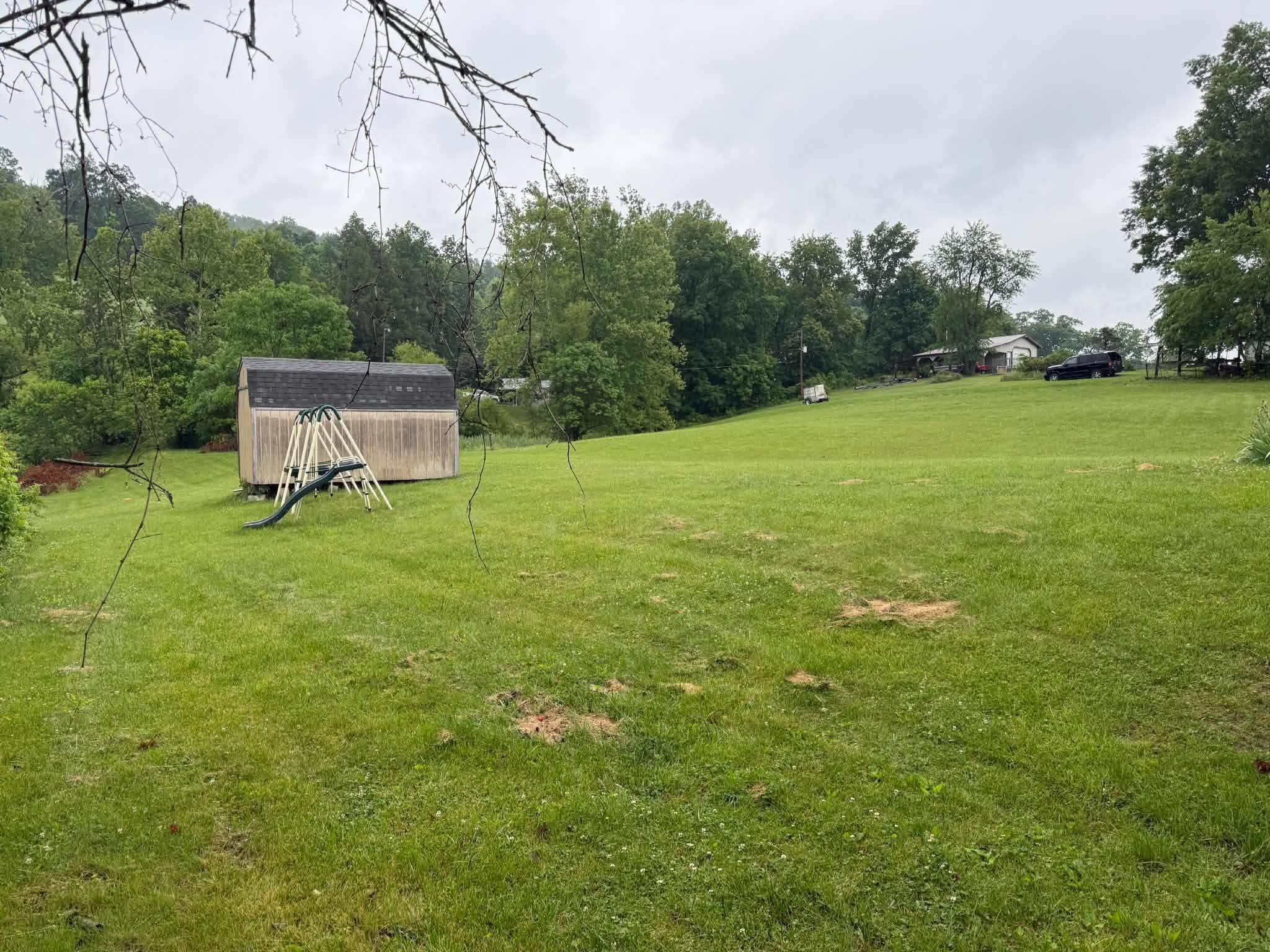 https://zimg.paragon.ice.com/ParagonImages/Property/PH/AABRKY/60646/9/0/0/c3eb892545ae2433f38f3673a037bb30/0/315d8100465f9bcf6dd6a6bb47fe728f/60646-c7c25de2-7f6d-4c84-9925-6f4267a4409d.JPG