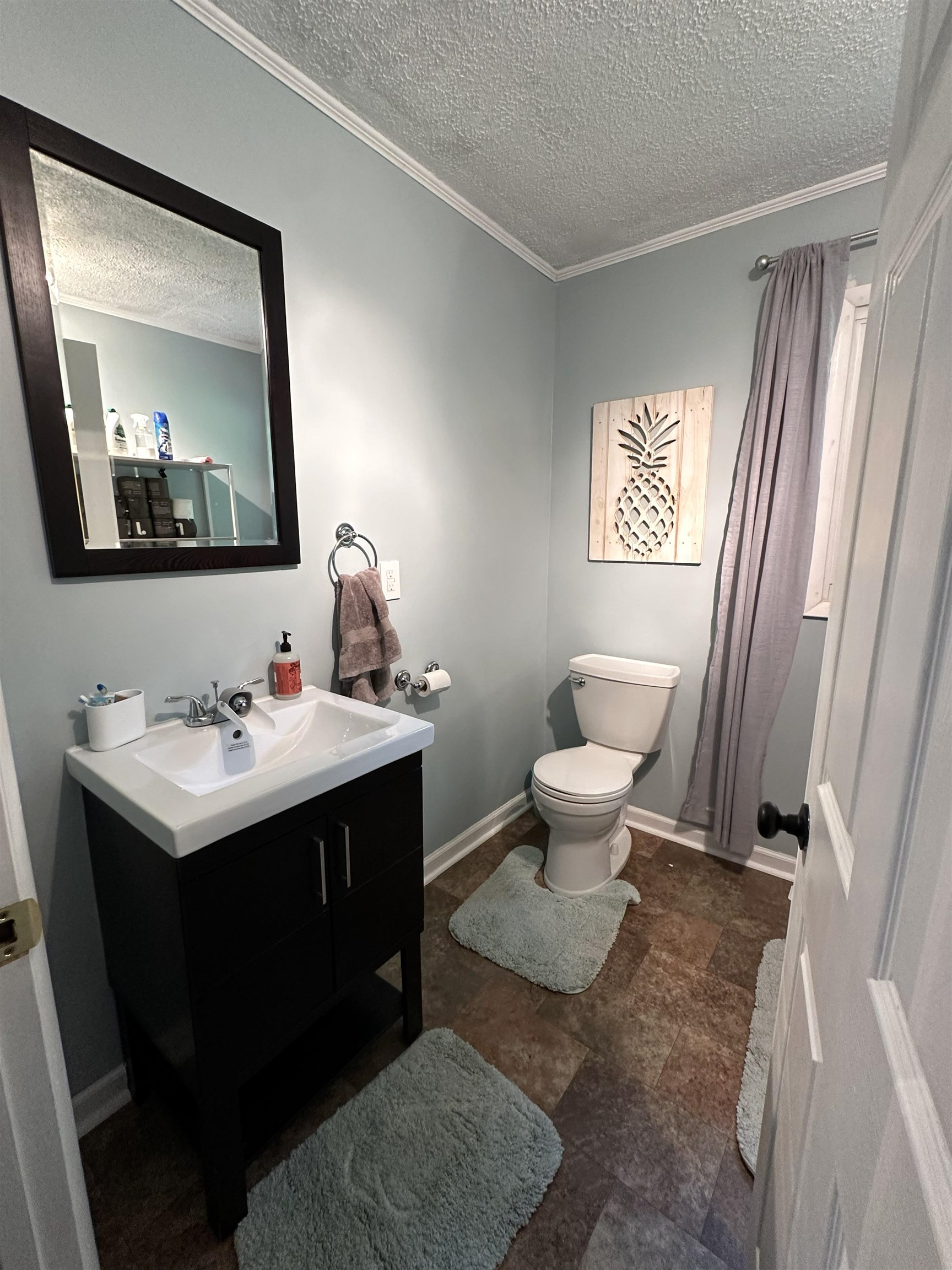 https://zimg.paragon.ice.com/ParagonImages/Property/PH/AABRKY/60659/9/0/0/23600d2f69eb857985ad31cac90e122c/0/3144ff55e06e3419158737a18bef70c4/60659-aee71183-8bd1-433b-a321-00fa0c07312b.JPG