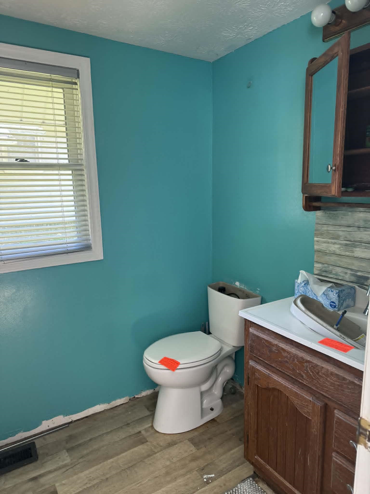 https://zimg.paragon.ice.com/ParagonImages/Property/PH/AABRKY/60702/9/0/0/6ca08191ef9dfd59ca477203dff5c7f7/0/09ab333eba175704de886eb089738022/60702-67e6d302-9437-438c-ae00-362090a6505a.JPG
