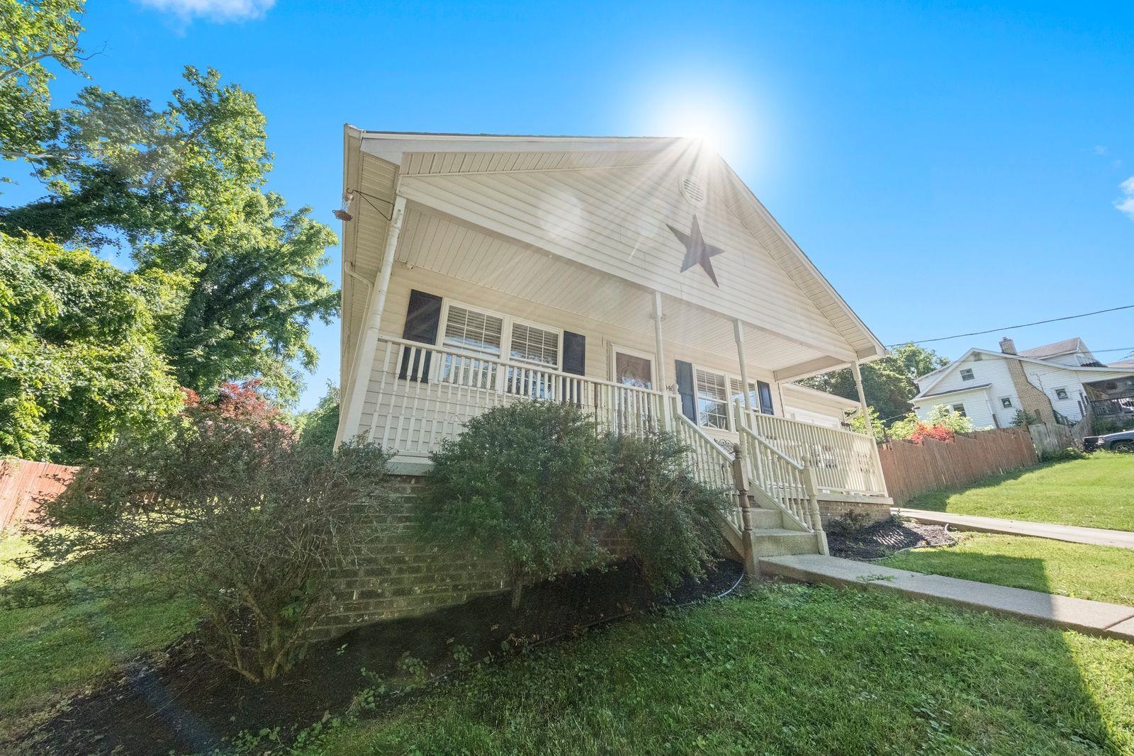 https://zimg.paragon.ice.com/ParagonImages/Property/PH/AABRKY/60712/2/0/0/9e7dffcf7ad304eeb9242f39c4d9dddc/0/3b651d9b790cec0abec00e3d27478a9f/60712-65c14da6-f495-4575-b8e3-280cdc30c91b.JPG