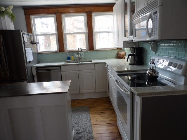 https://zimg.paragon.ice.com/ParagonImages/Property/PH/AABRKY/60743/10/0/0/89be1b9bfc11563d94492f3406359b46/0/a0d8b4968b23d408234bc1b70a3293c4/60743-8fa47d37-23f0-45e4-8b74-0c55423e539e.JPG