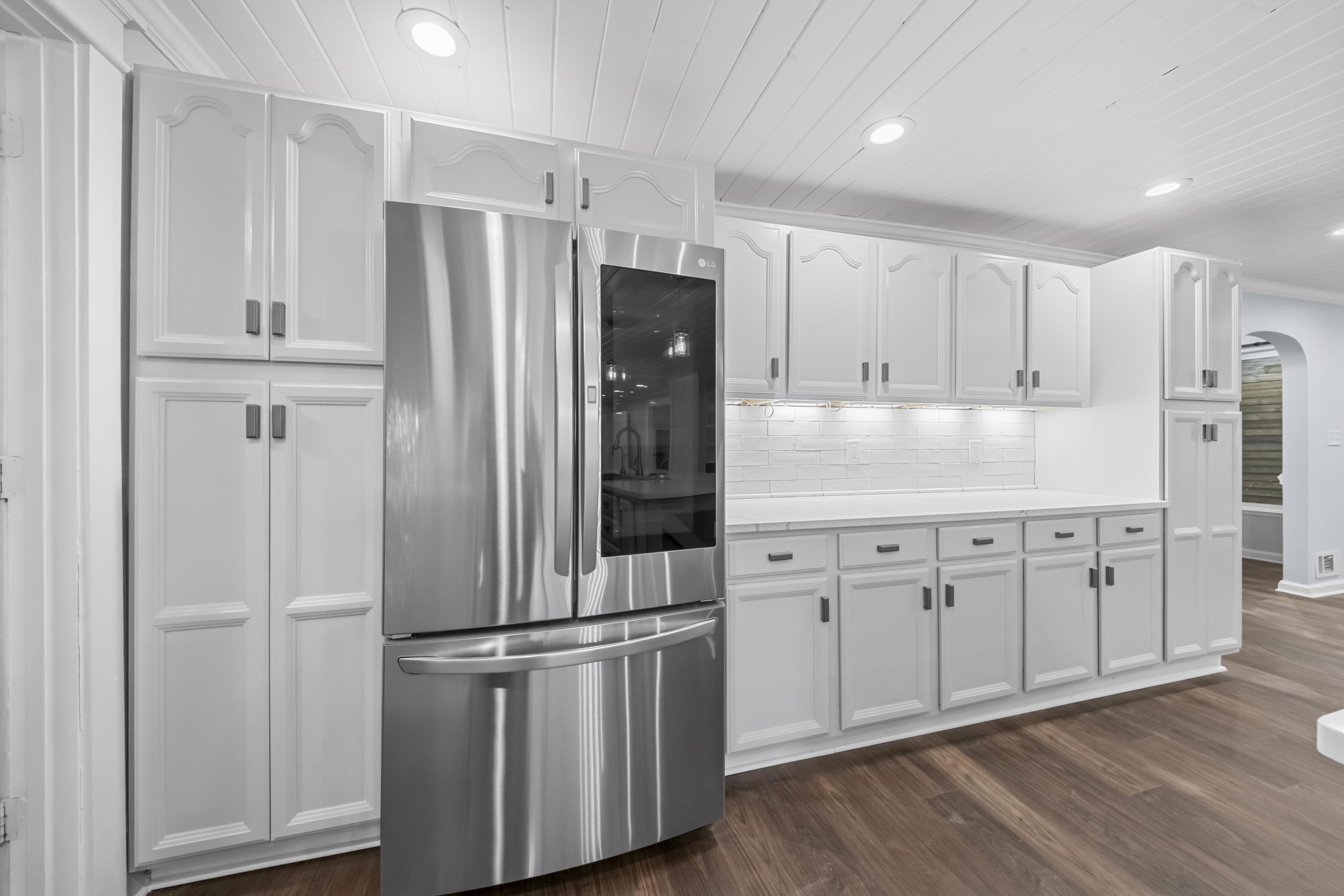 https://zimg.paragon.ice.com/ParagonImages/Property/PH/AABRKY/60755/5/0/0/8c7b26b84f5198c5fae841db4a6f38e5/0/02c502bd6159d25fa85e1c6ba887e721/60755-9f5e6266-7b83-4428-abd1-eadb2dcc7af9.JPG