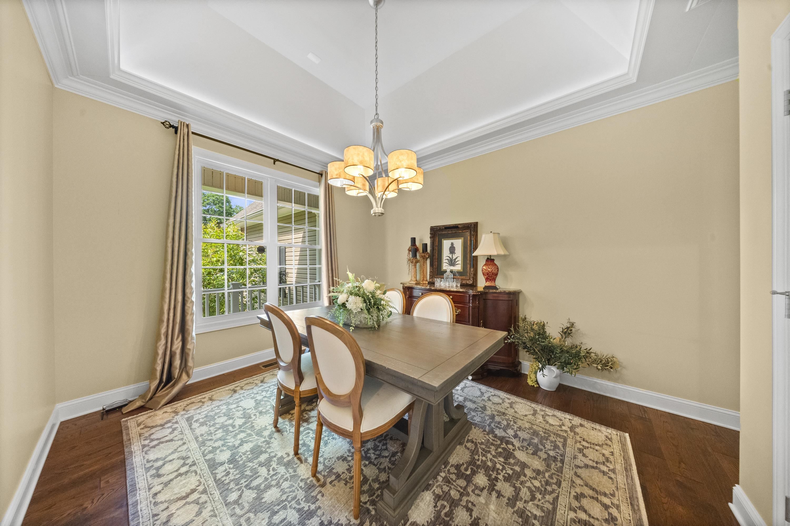 https://zimg.paragon.ice.com/ParagonImages/Property/PH/AABRKY/60766/13/0/0/ee1badc8abb91514fd9e533607f0a8ec/0/e99a3d79c464c3681b444afd10e62258/60766-9a849eb3-6395-4881-b061-6711d0fb8e21.JPG