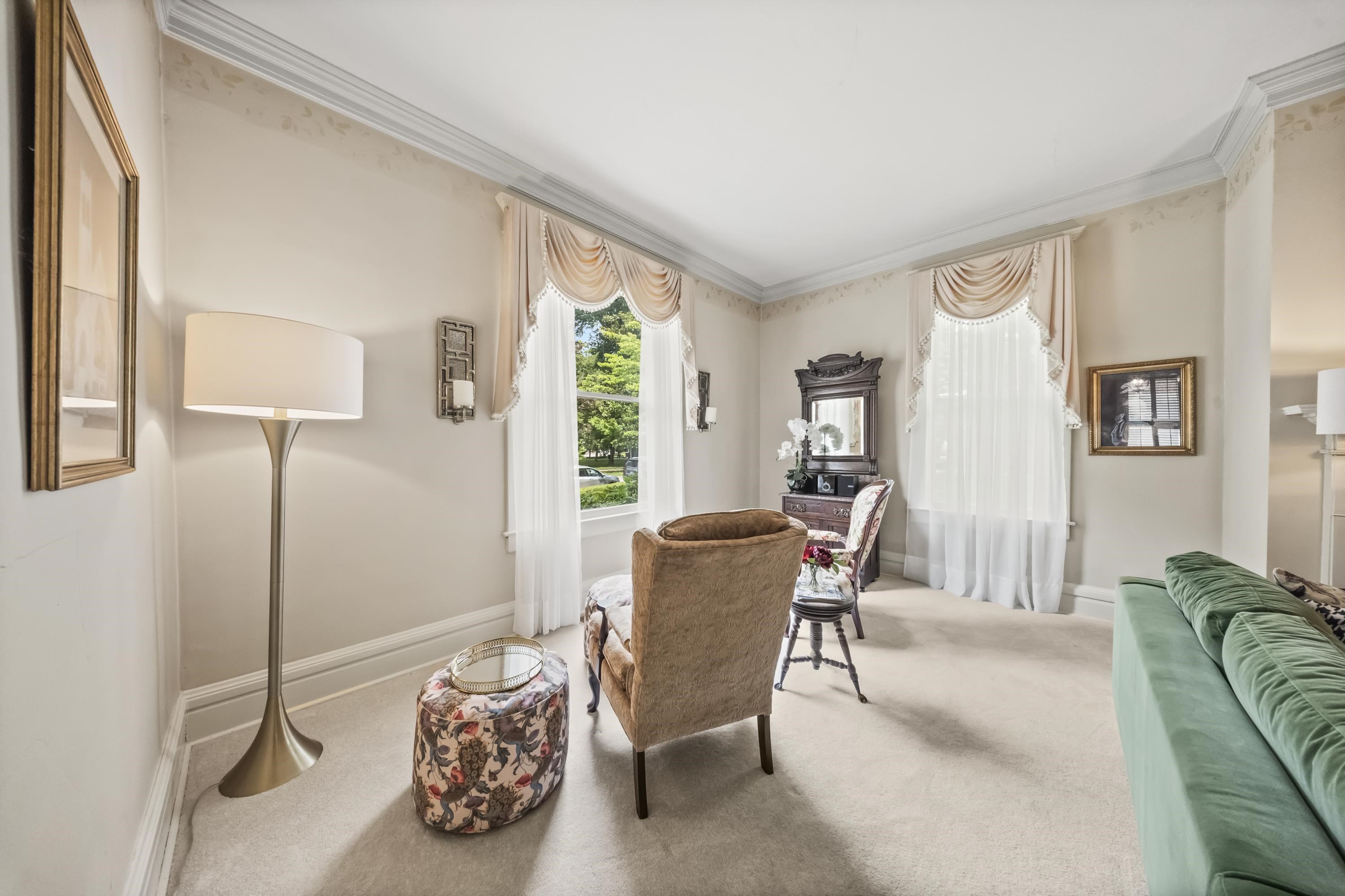 https://zimg.paragon.ice.com/ParagonImages/Property/PH/AABRKY/60772/12/0/0/0cf49da2b1b5c07617a5c3d222583fec/0/b12d3621c7d0bbc6f093199f19542d0f/60772-85afebfa-5cd4-44bc-8d87-2cec709cb46e.JPG