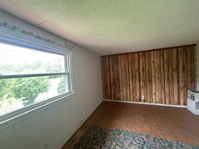 https://zimg.paragon.ice.com/ParagonImages/Property/PH/AABRKY/60773/13/0/0/c08b79f27f9ecd81d9e628ccb64dcce9/0/489a293422404fb06fae8e98ebbaf89d/60773-63373dfa-7728-4d3d-b2aa-e8472fc9baf4.JPG
