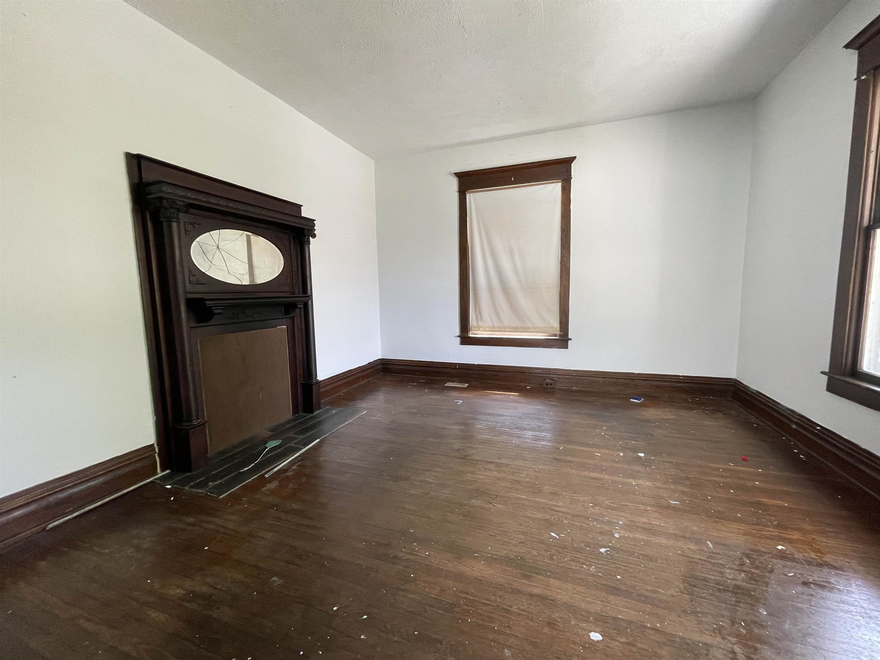 315 Ringo Street