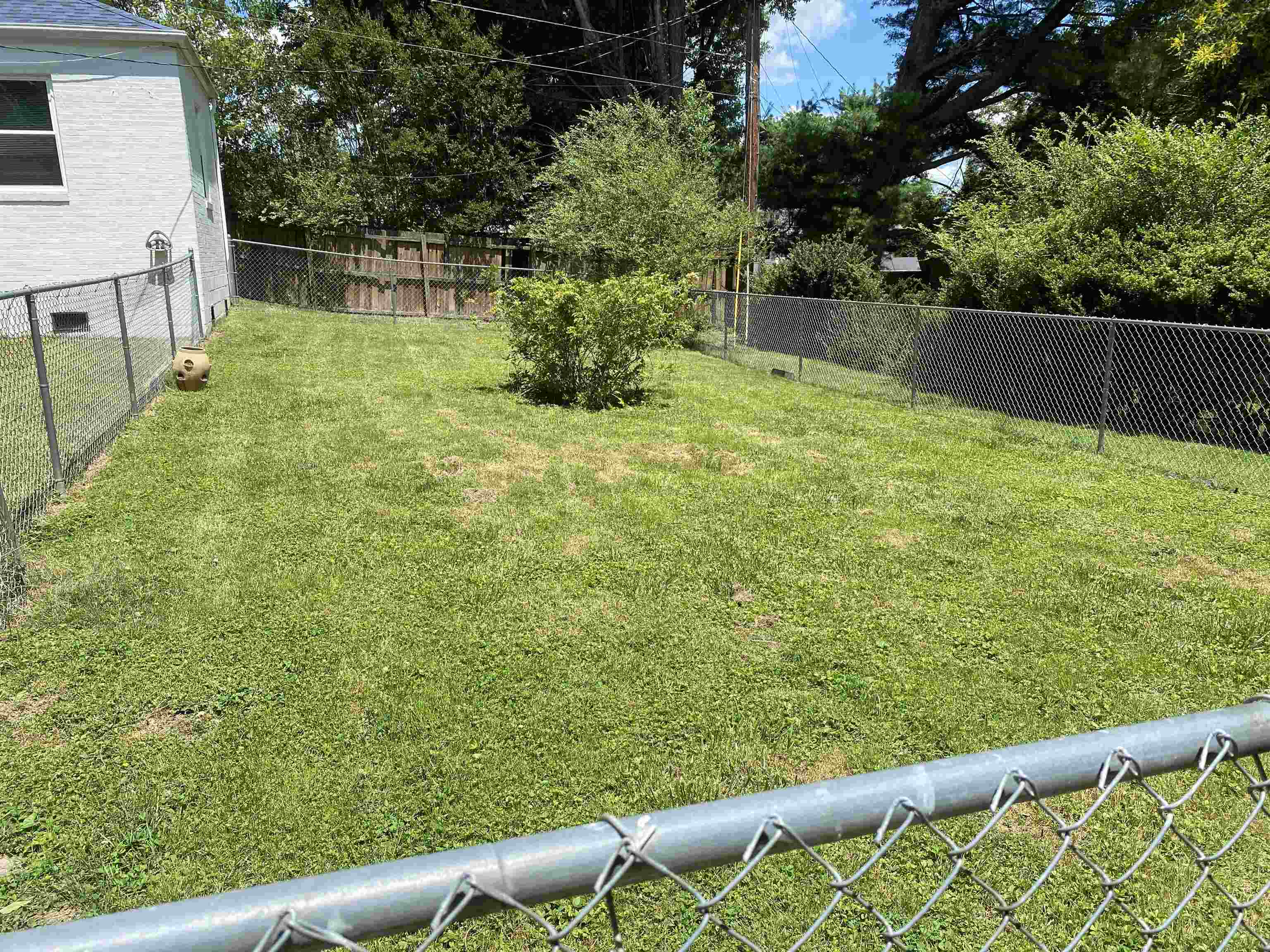 https://zimg.paragon.ice.com/ParagonImages/Property/PH/AABRKY/60801/12/0/0/a77b15140d2396e8aa3e8e02fd26398c/0/a19db866ab5506f330f704e9babbbad3/60801-f9b0e3b3-65eb-492e-8e89-dd54de1dc219.JPG