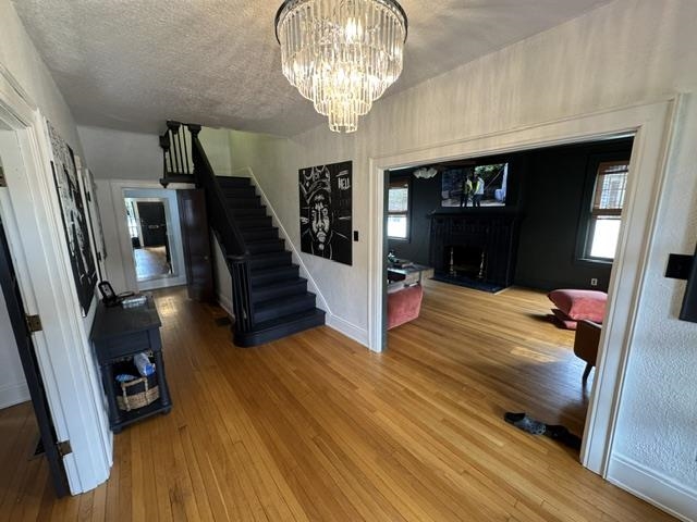 https://zimg.paragon.ice.com/ParagonImages/Property/PH/AABRKY/60808/3/0/0/63583ab6a696a2849c78124b3180e51c/0/526ed37f23d621812c0518eee8e77427/60808-5b35ee83-aba5-4fd0-9c97-aa3d0b46b403.JPG