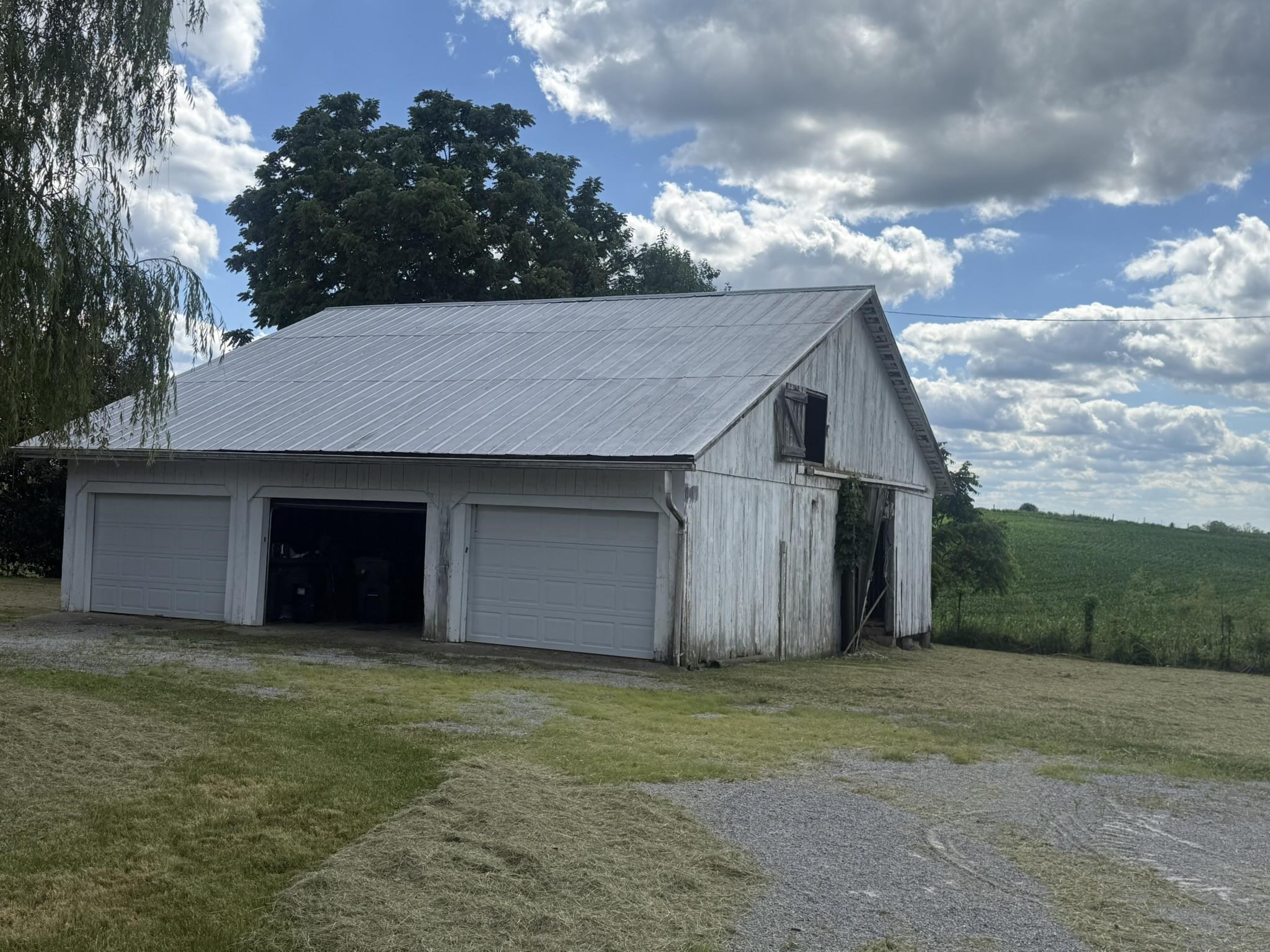https://zimg.paragon.ice.com/ParagonImages/Property/PH/AABRKY/60809/9/0/0/4f9e5845d02d0b6ab8af961bc84640de/0/da2a7832a8c53dfddebbb530b1be4485/60809-638a3a4e-e4f4-4a72-acb1-c3df8cf90bce.JPG