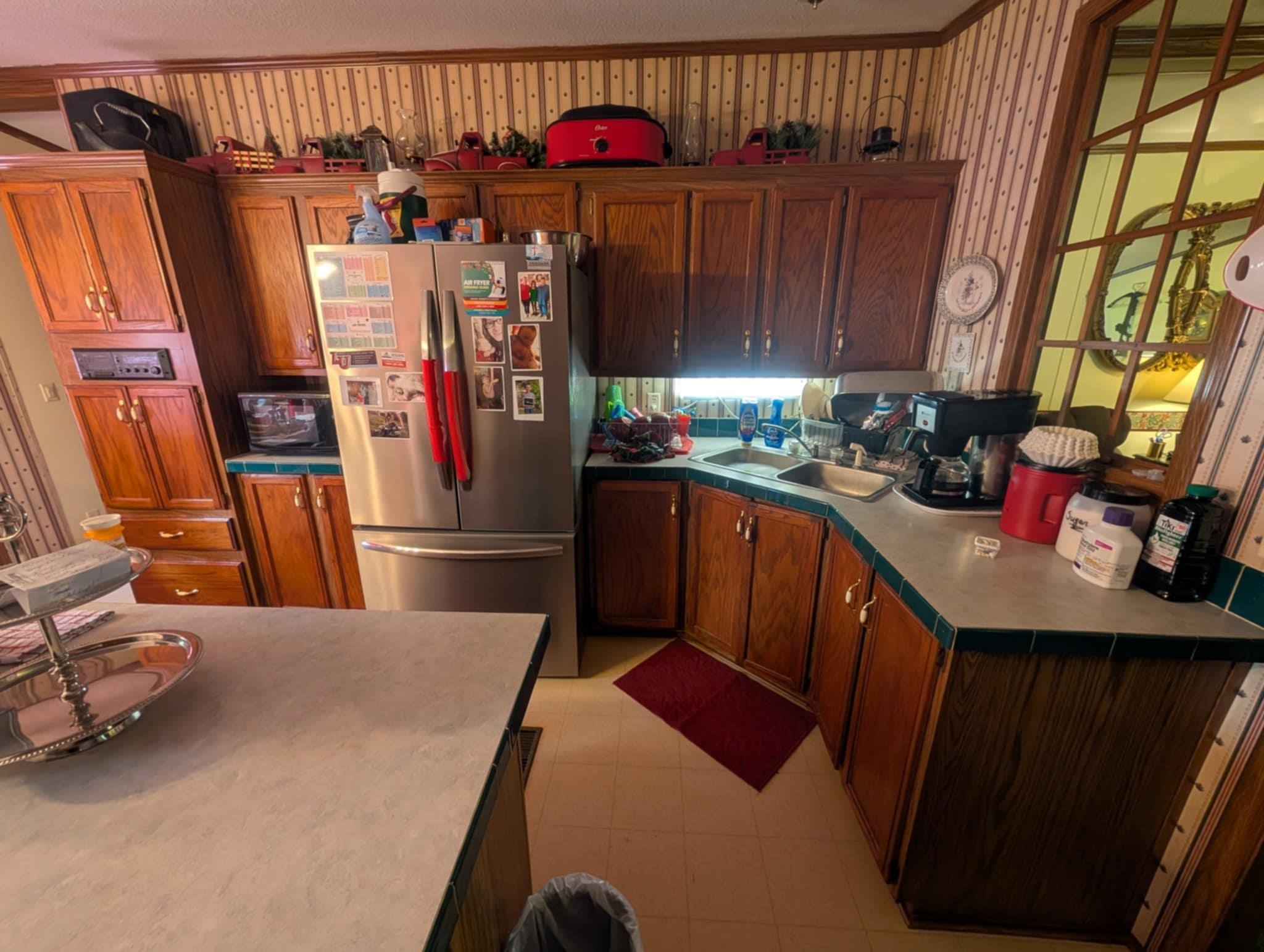 https://zimg.paragon.ice.com/ParagonImages/Property/PH/AABRKY/60813/10/0/0/24f66bc6041074326cccf9451bef22f1/0/84289614981fa05e77c7f101728799be/60813-b44beb3f-e172-4df6-9b97-fab8e108a758.JPG