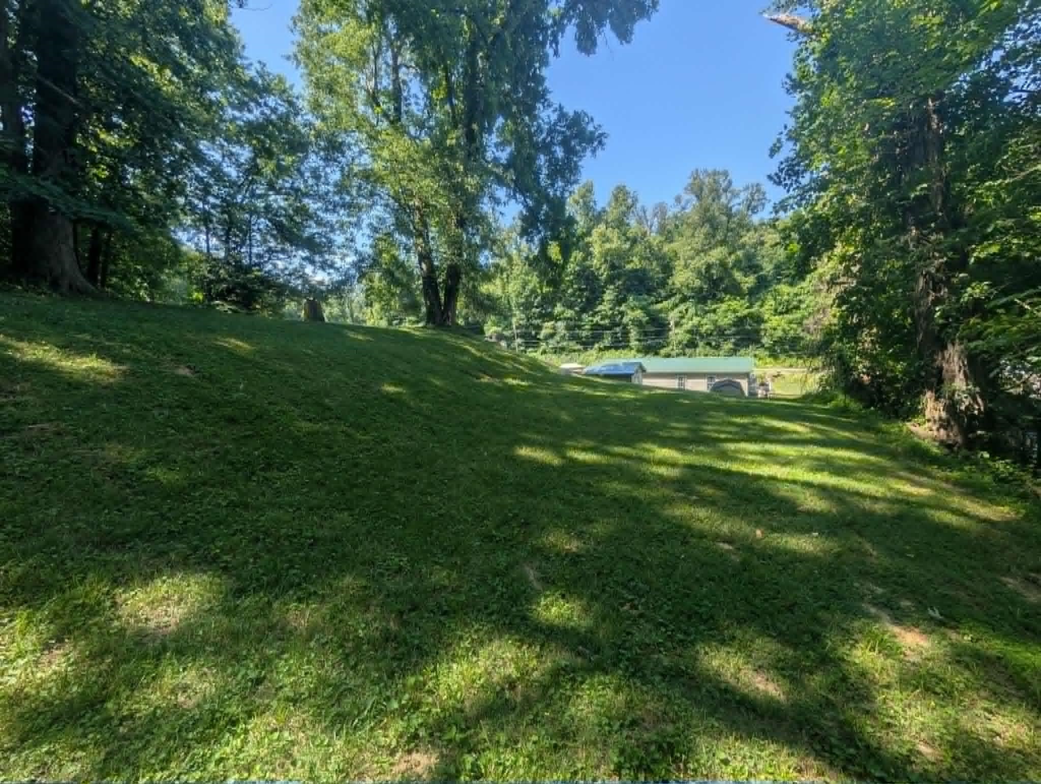 https://zimg.paragon.ice.com/ParagonImages/Property/PH/AABRKY/60813/8/0/0/67986815e6afc20b77b7d3e42670ffe8/0/84289614981fa05e77c7f101728799be/60813-9371bee8-6f79-463a-b9c3-1f9862d51ada.JPG