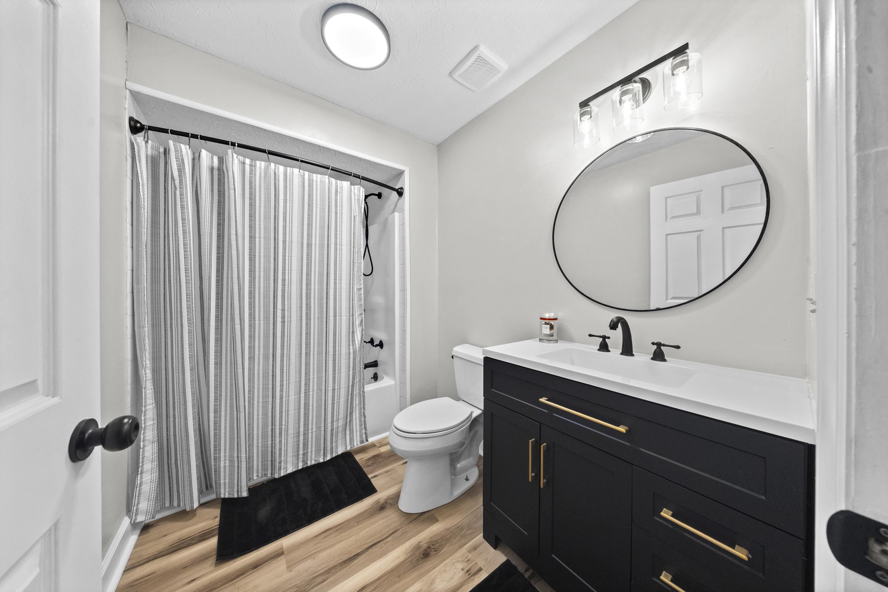 https://zimg.paragon.ice.com/ParagonImages/Property/PH/AABRKY/60828/7/0/0/a6214808ac61329366f0f2dbd9f7d9eb/0/b94511fc224a4d81ec1fc47609ba5114/60828-c04bb54d-f7a0-47e5-8507-13b8a9ad9a6d.JPG