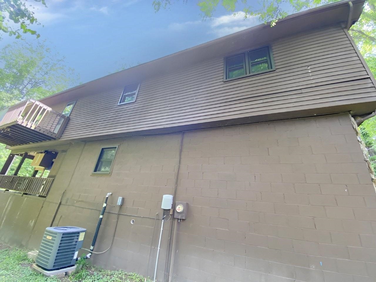 https://zimg.paragon.ice.com/ParagonImages/Property/PH/AABRKY/60856/5/0/0/b9936bced6274381f467da2606319f5b/0/b8711225491a214062b89e1b5a9d7c24/60856-d46deef3-3b25-4cfe-b22d-5de1eba5c9cf.JPG