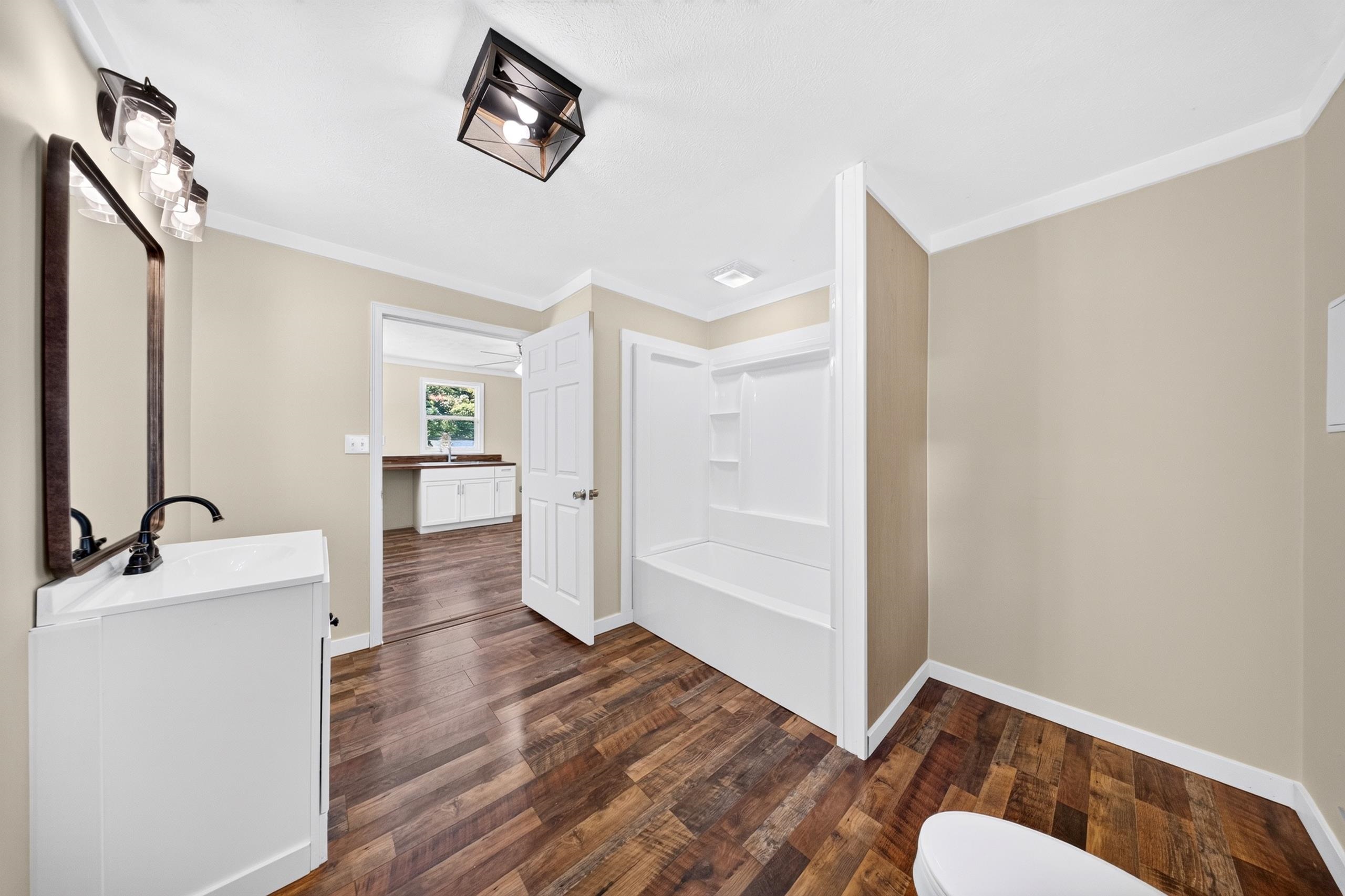 https://zimg.paragon.ice.com/ParagonImages/Property/PH/AABRKY/60862/11/0/0/a5365bdc10ed73e1eac66e2a476b5412/0/869c937f005f0da10922b79b878d2b7a/60862-c9b575e2-ae86-48ef-a193-db888f8bdf21.JPG