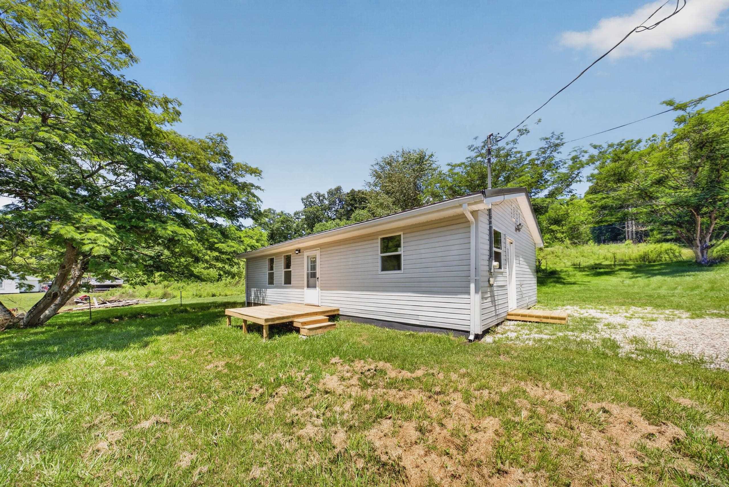 https://zimg.paragon.ice.com/ParagonImages/Property/PH/AABRKY/60862/12/0/0/45a690666751c9929f3026600283f485/0/869c937f005f0da10922b79b878d2b7a/60862-7de57dbb-7a02-4dbe-98ad-b195a1f11704.JPG