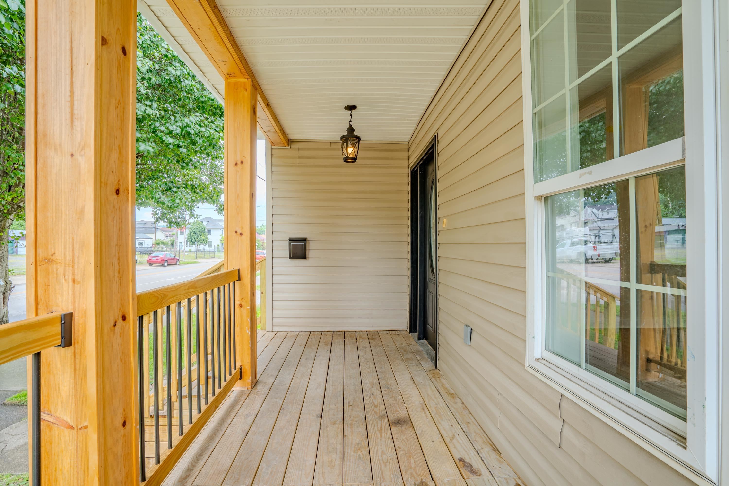 https://zimg.paragon.ice.com/ParagonImages/Property/PH/AABRKY/60865/6/0/0/c5c8e09b683a656af7d8daf6881c8202/0/19f7bf3765327037ff730778f4506746/60865-2bc4f191-b10c-4ba7-84ed-559aab7d3385.JPG