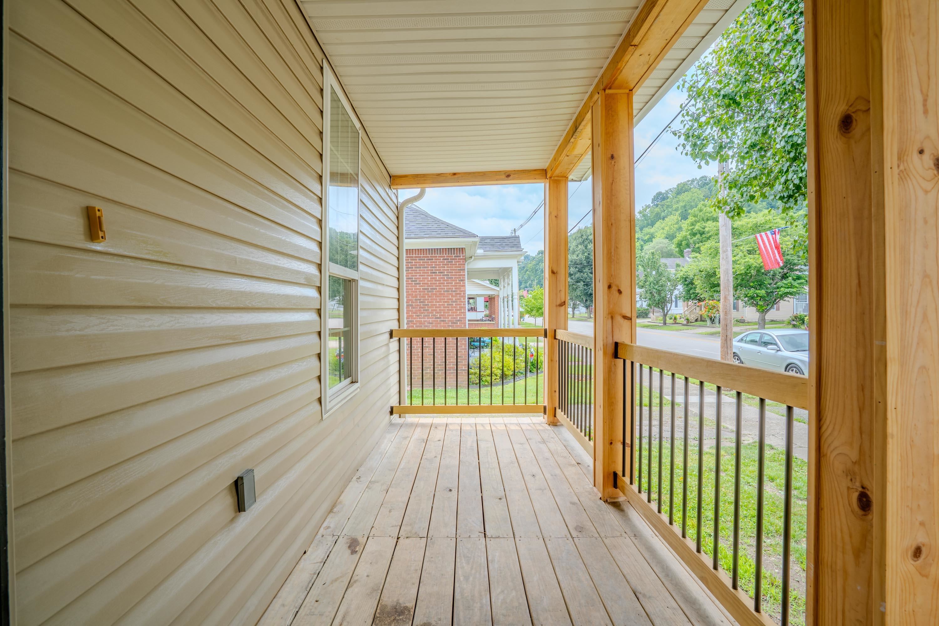 https://zimg.paragon.ice.com/ParagonImages/Property/PH/AABRKY/60865/7/0/0/b0464a52ffa09972e11f38defe8e7c1e/0/19f7bf3765327037ff730778f4506746/60865-108f2385-ab08-4534-9477-bf041f43a953.JPG