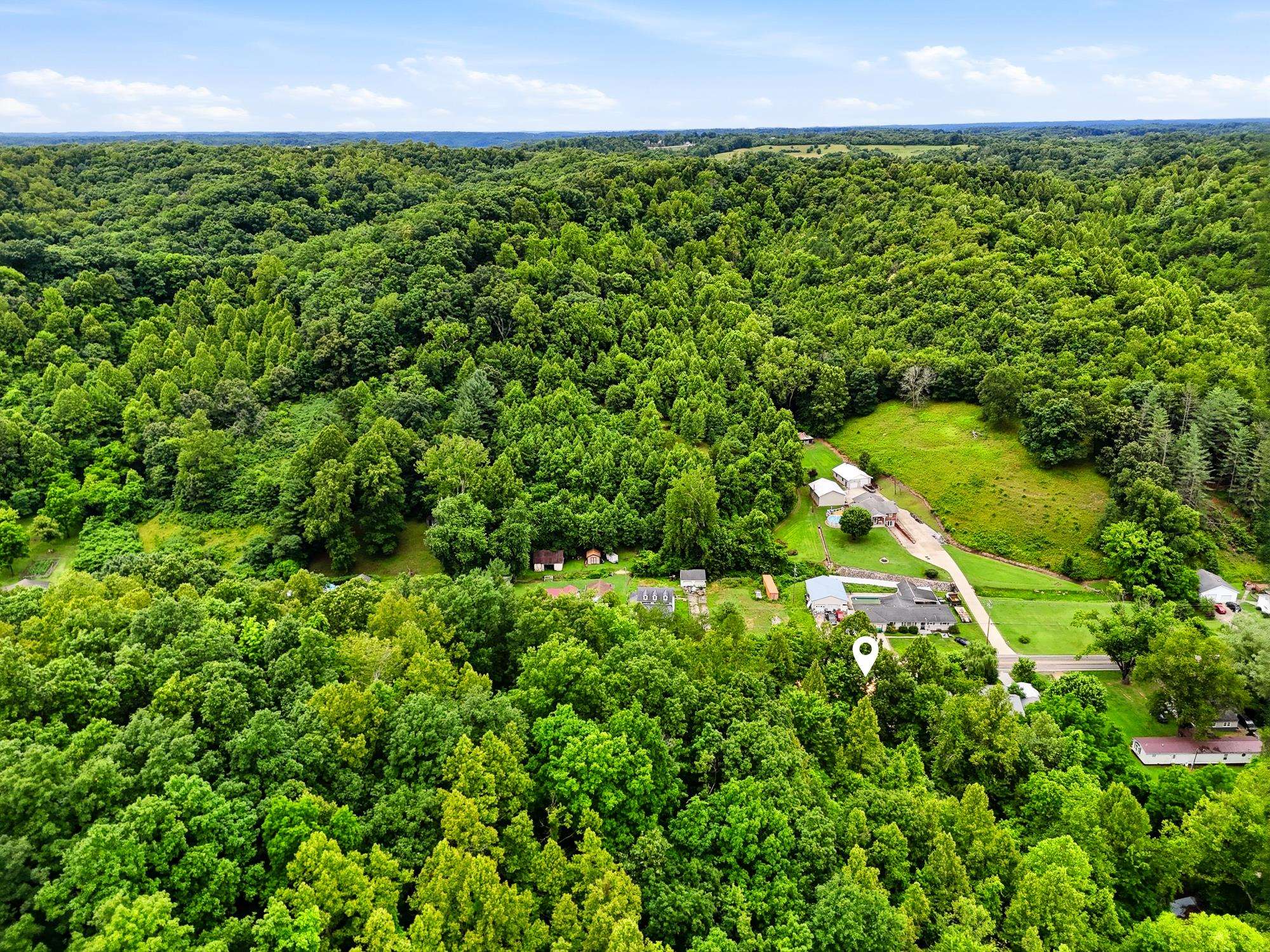 https://zimg.paragon.ice.com/ParagonImages/Property/PH/AABRKY/60868/9/0/0/40603e3490291f14f942702eb405d288/0/76927fec3f7ef2b55d4e80dfc679d490/60868-a151b6d5-94f6-4cf8-8079-c8cf7435ce27.JPG