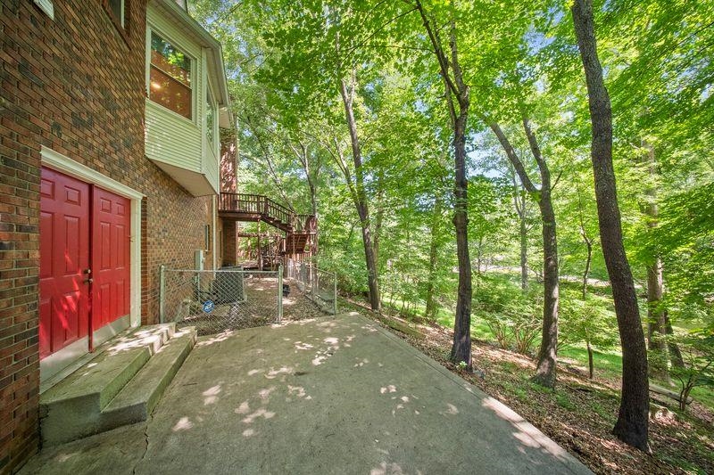 112 Bluebird Drive
