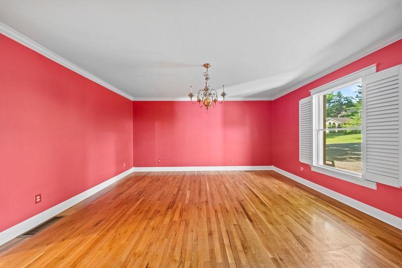 https://zimg.paragon.ice.com/ParagonImages/Property/PH/AABRKY/60869/6/0/0/c603a9a635ea19cbe602c7d0a3bfce05/0/86c94ef3cb213ce23780ff7d7943ec8c/60869-3a57b17d-4f9e-45d8-ad08-12e75f4ea2c8.JPG
