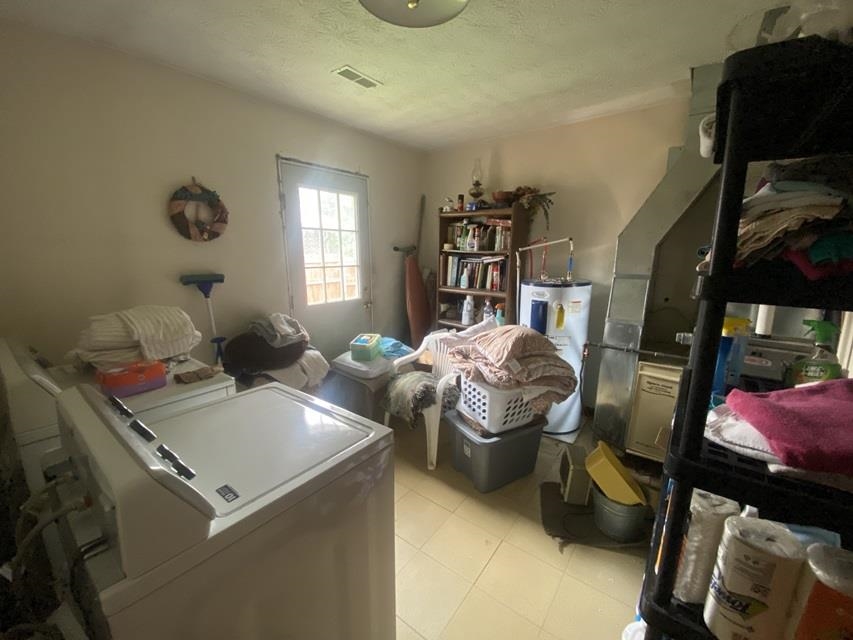 https://zimg.paragon.ice.com/ParagonImages/Property/PH/AABRKY/60872/12/0/0/678881cf531f5c98caf79c367f8f0ed0/0/c995e0ee5295765cec5b0cb3dfd8dcd0/60872-8417fd80-cfba-433e-ba11-c228a9e79ba9.JPG