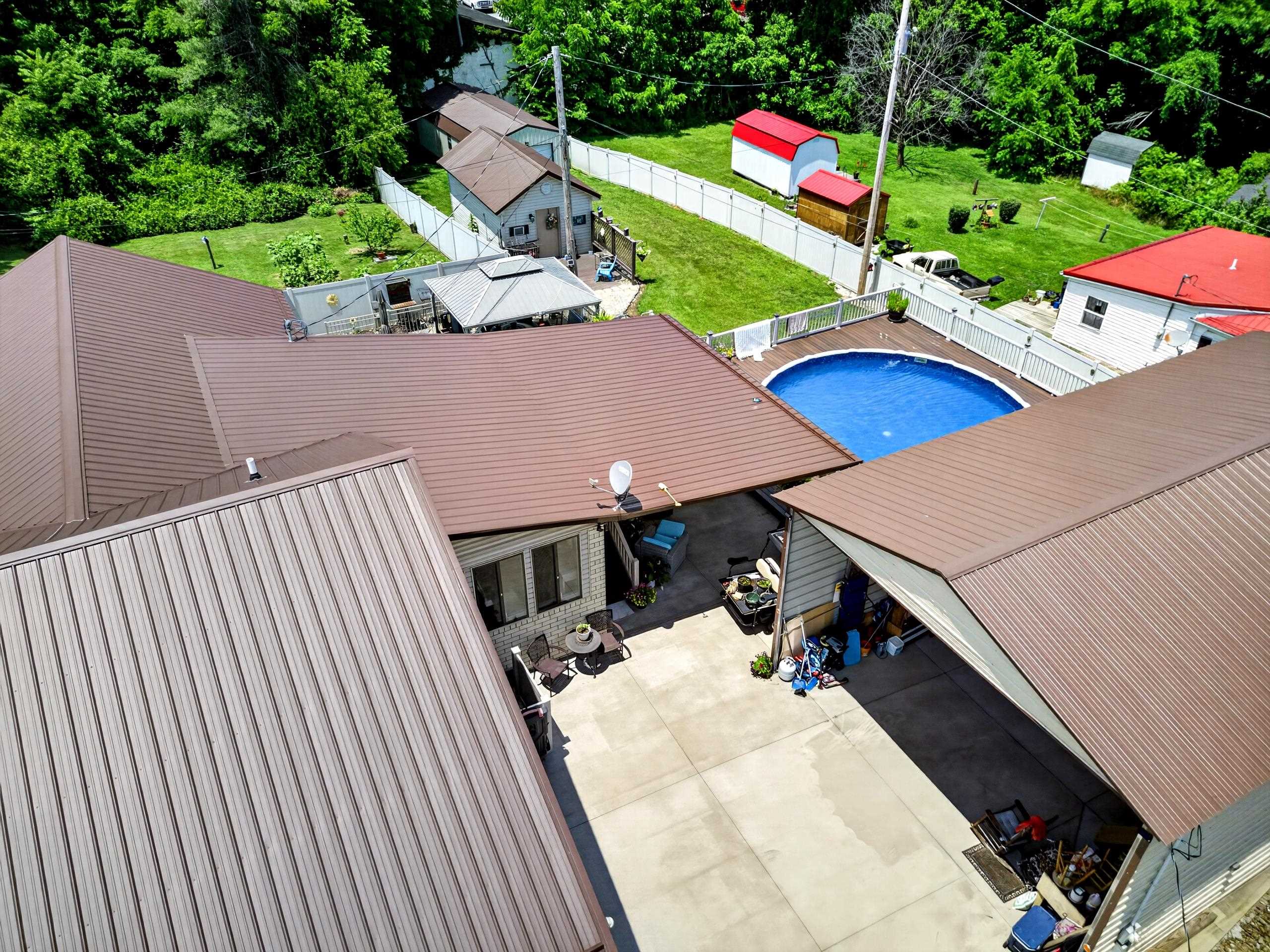 https://zimg.paragon.ice.com/ParagonImages/Property/PH/AABRKY/60873/4/0/0/1c82e08e2f58eca137844aef77863379/0/3b774819b0a0f4ae251d2c4bd826ec09/60873-0c1dd03f-51b4-4613-9acf-f2e204605960.JPG